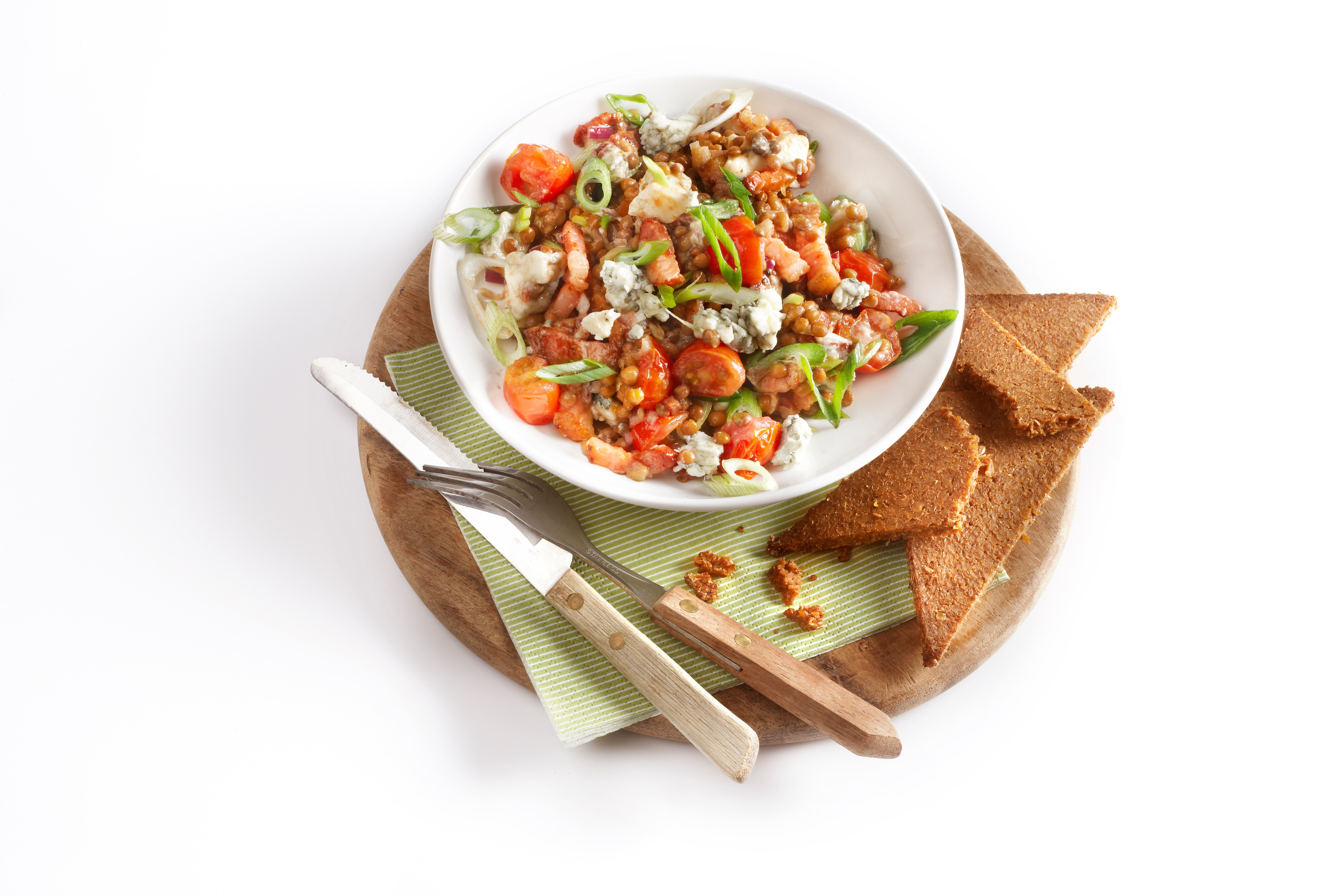 Linzensalade met spekjes en gorgonzola