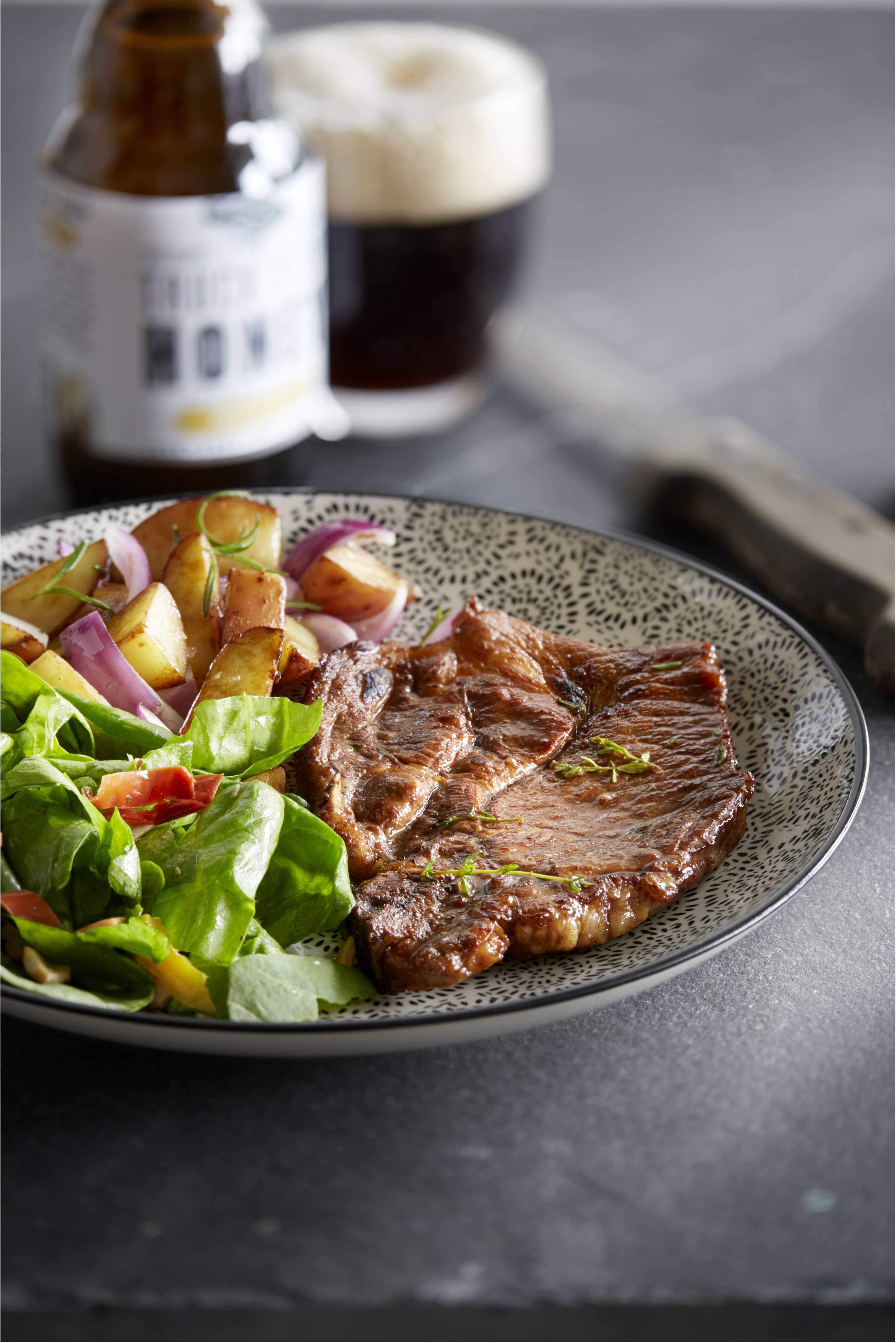 Karbonades gemarineerd met donker bier