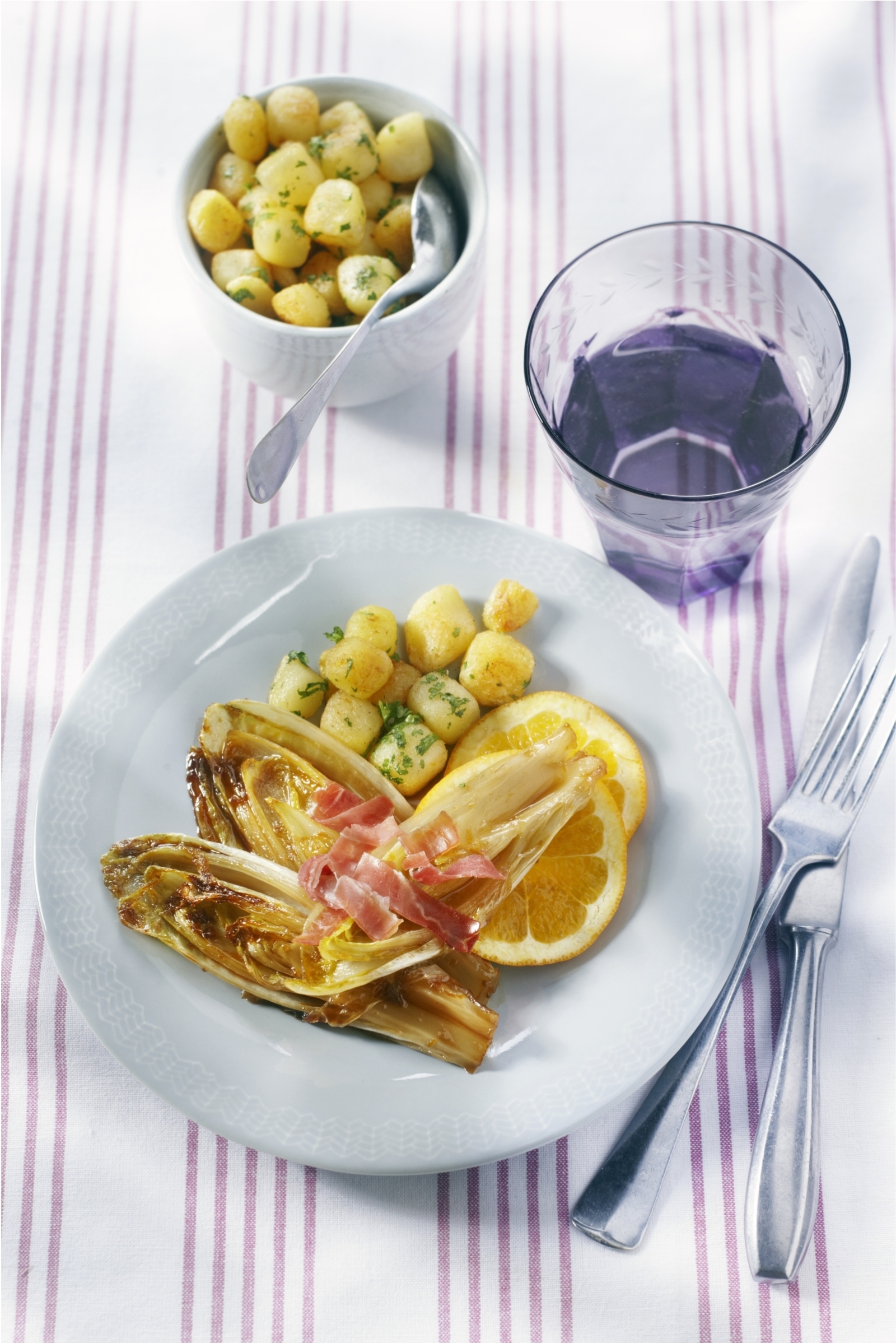 Gekaramelliseerde witlofschotel