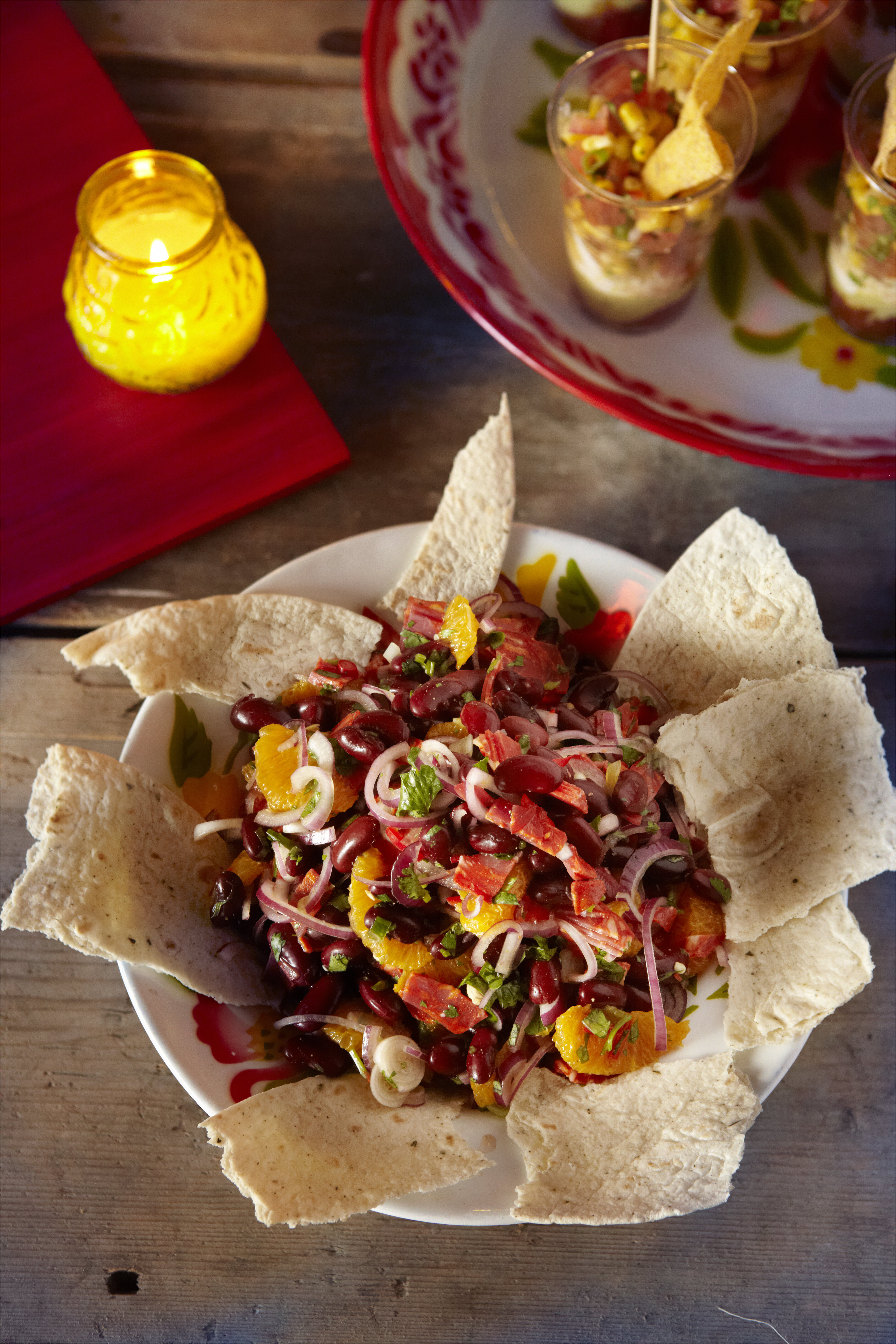 Bonensalade met chorizo en sinaasappel