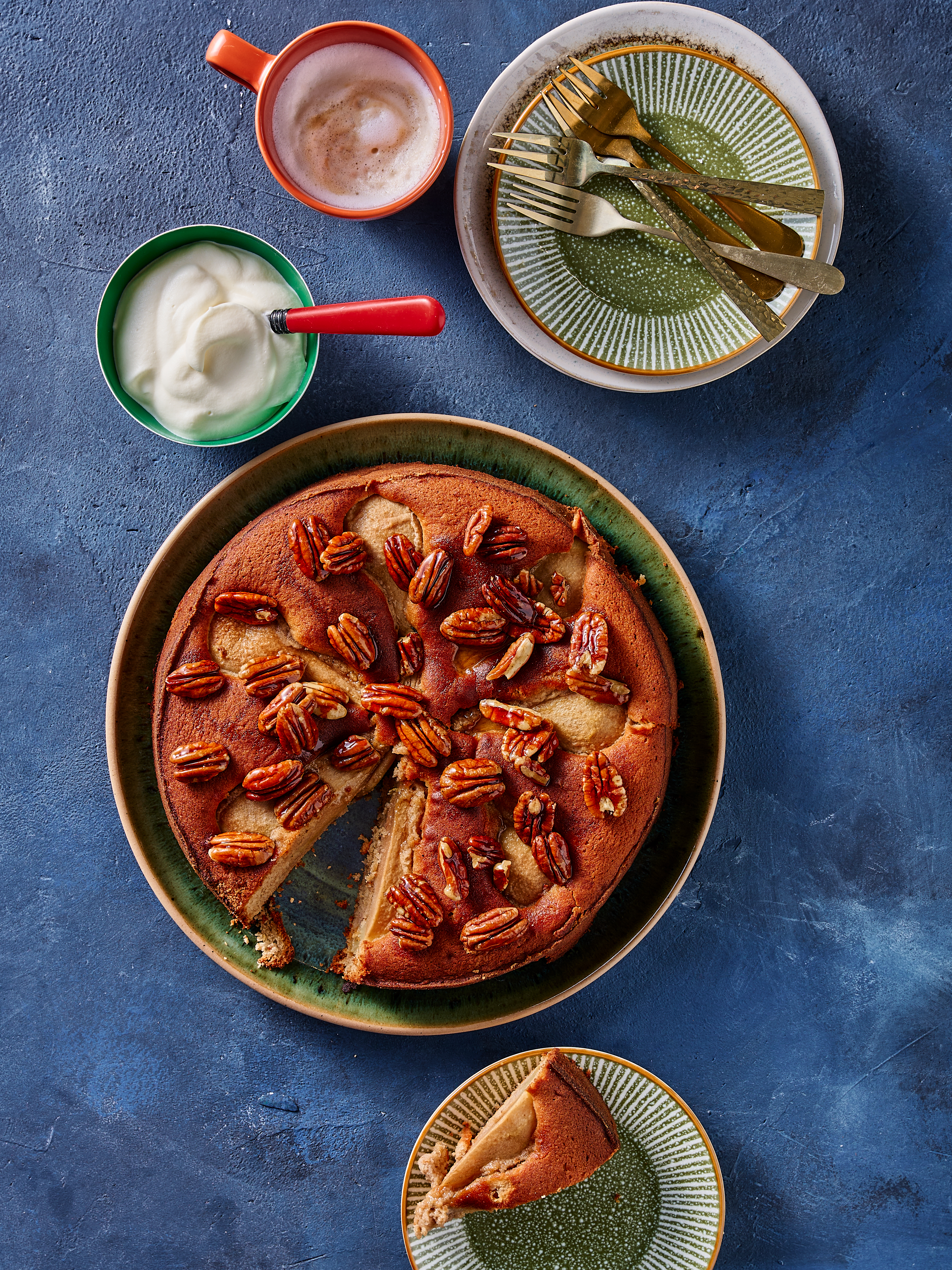 Perencake met pecannoten