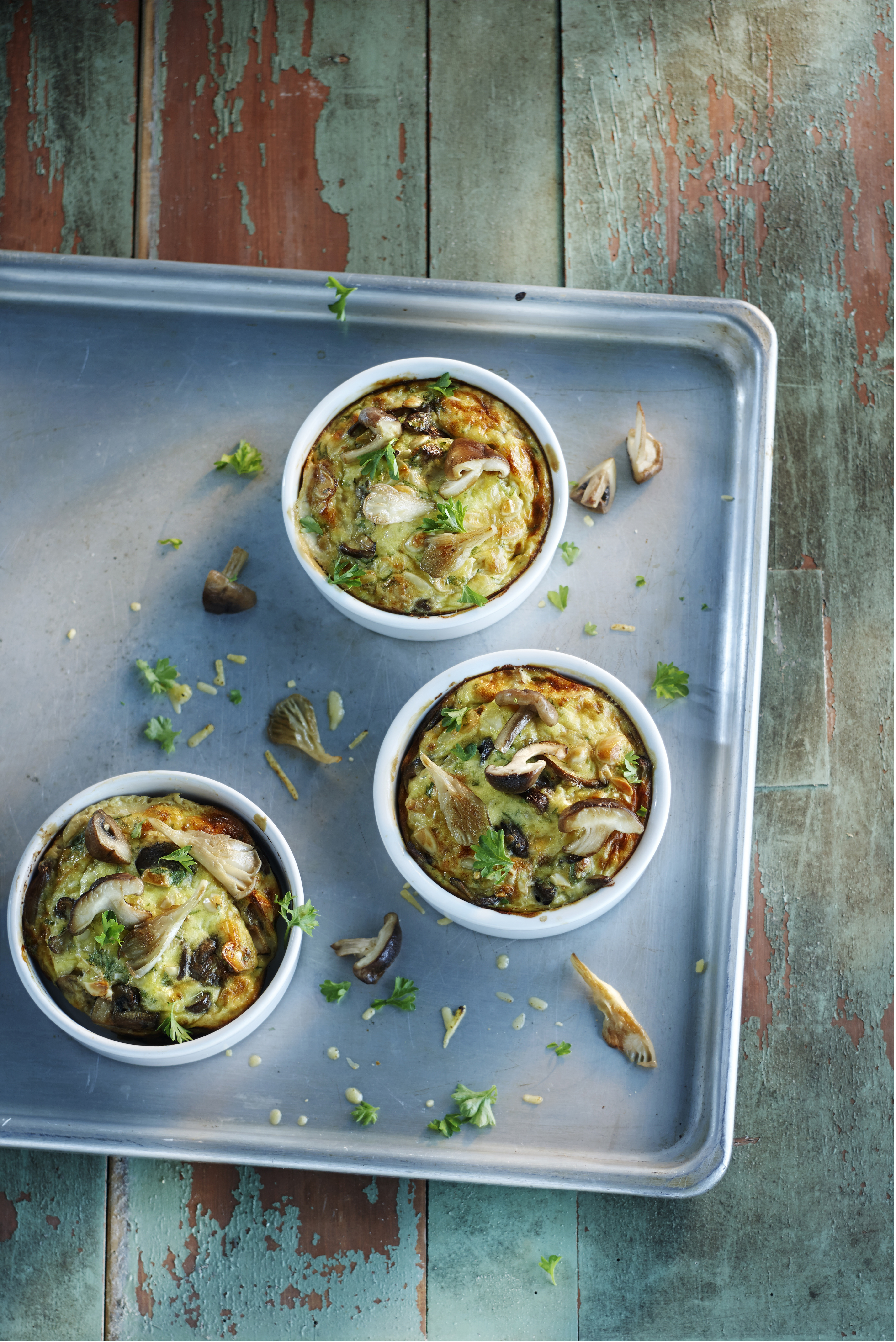 Paddenstoelenterrine met kaas en amandel