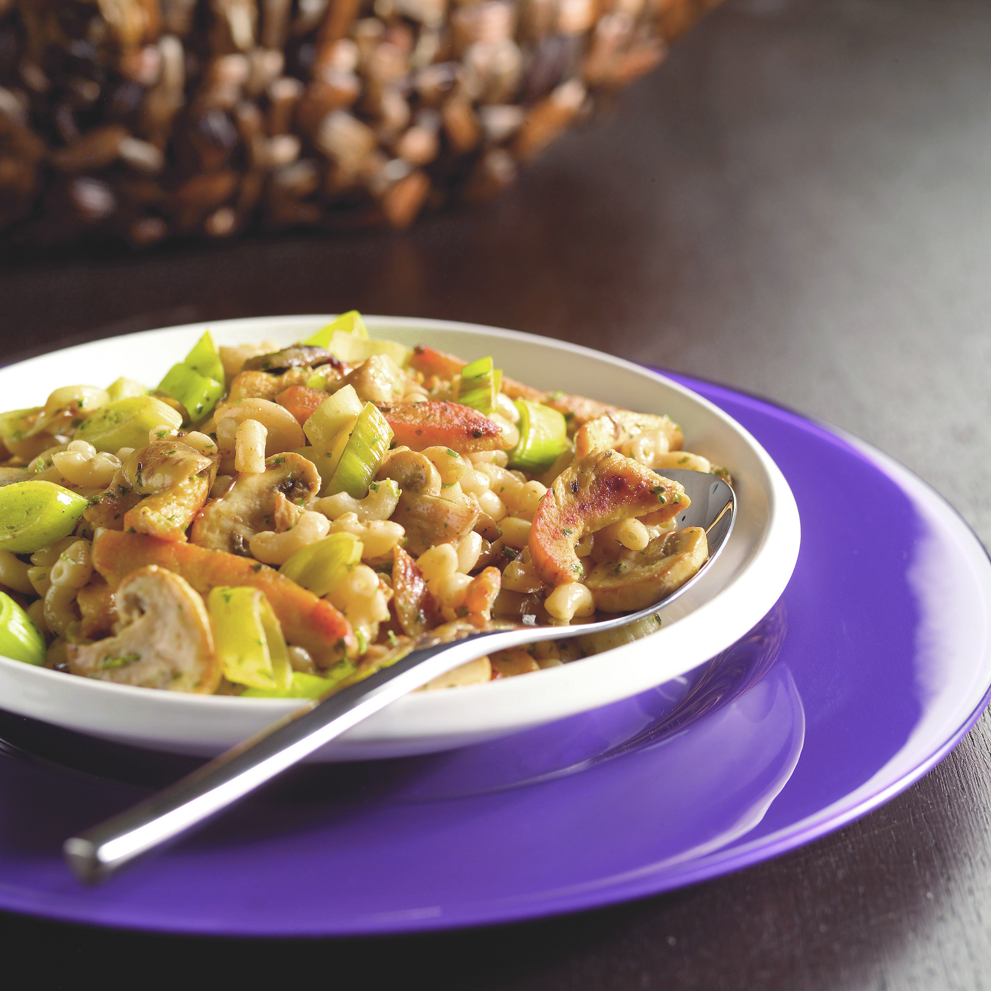 Macaroni met kip, prei en roomkaas