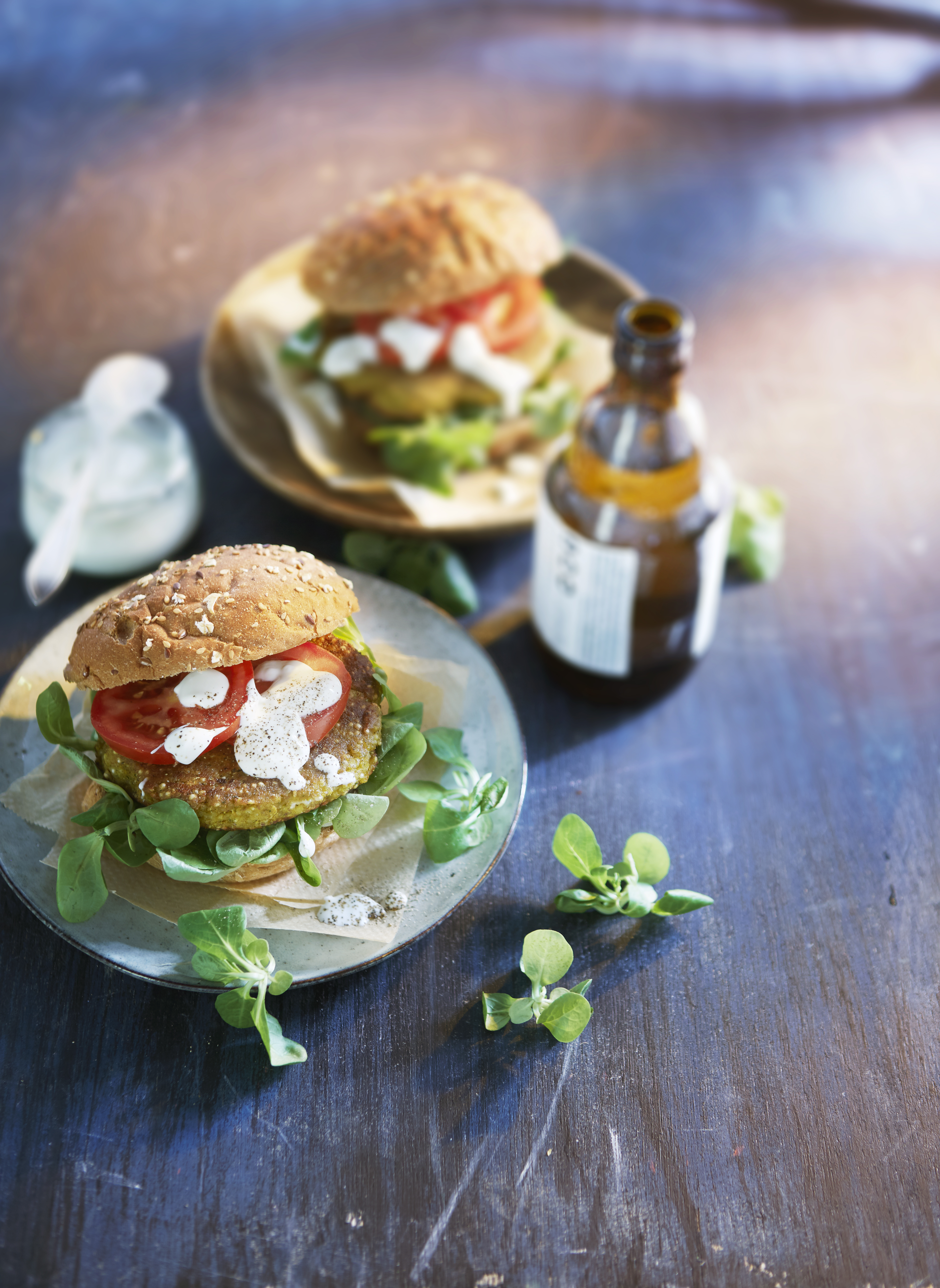 Quinoa-pompoenburger met geitenkaascrème