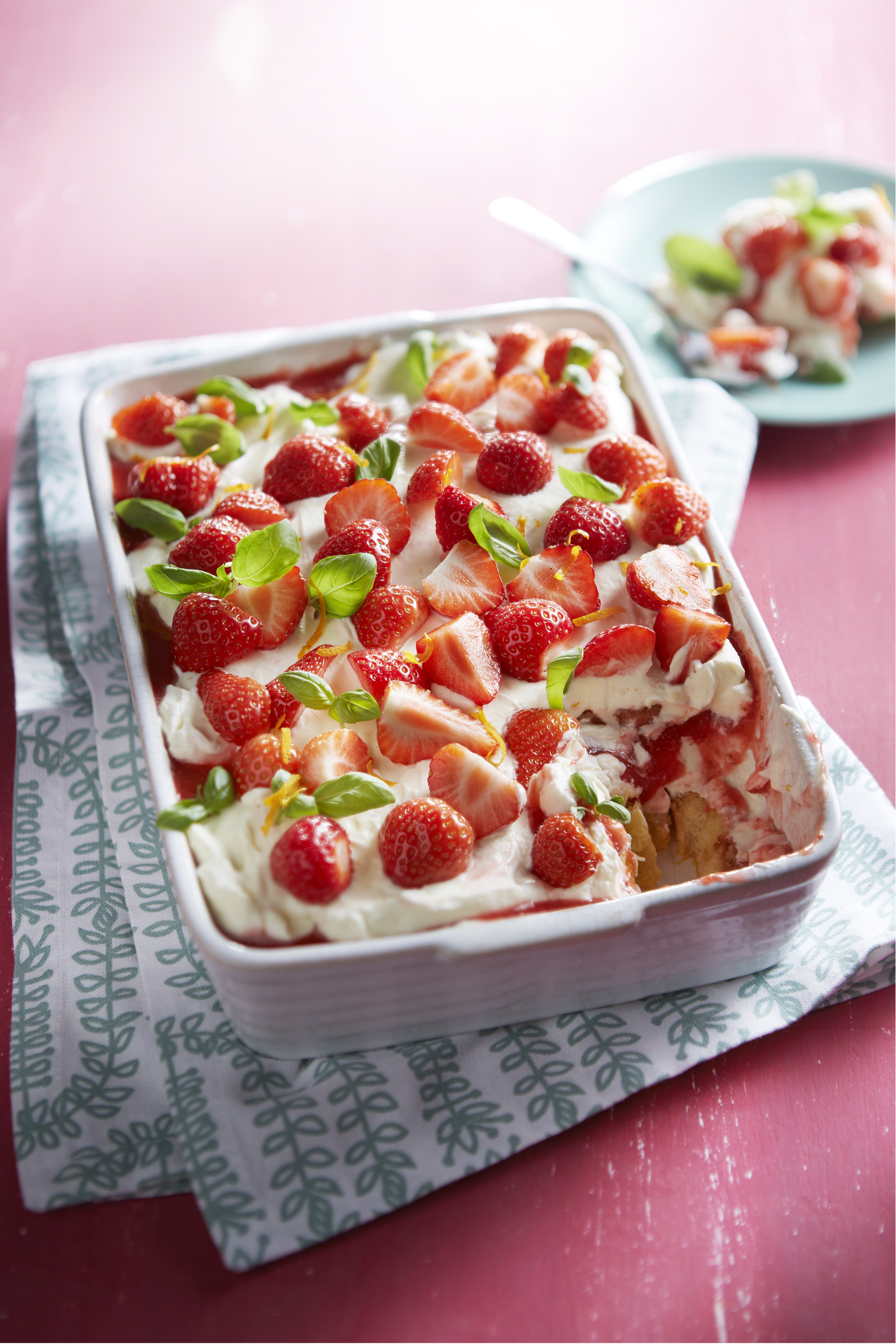 Tiramisu met sinaasappel en aardbei