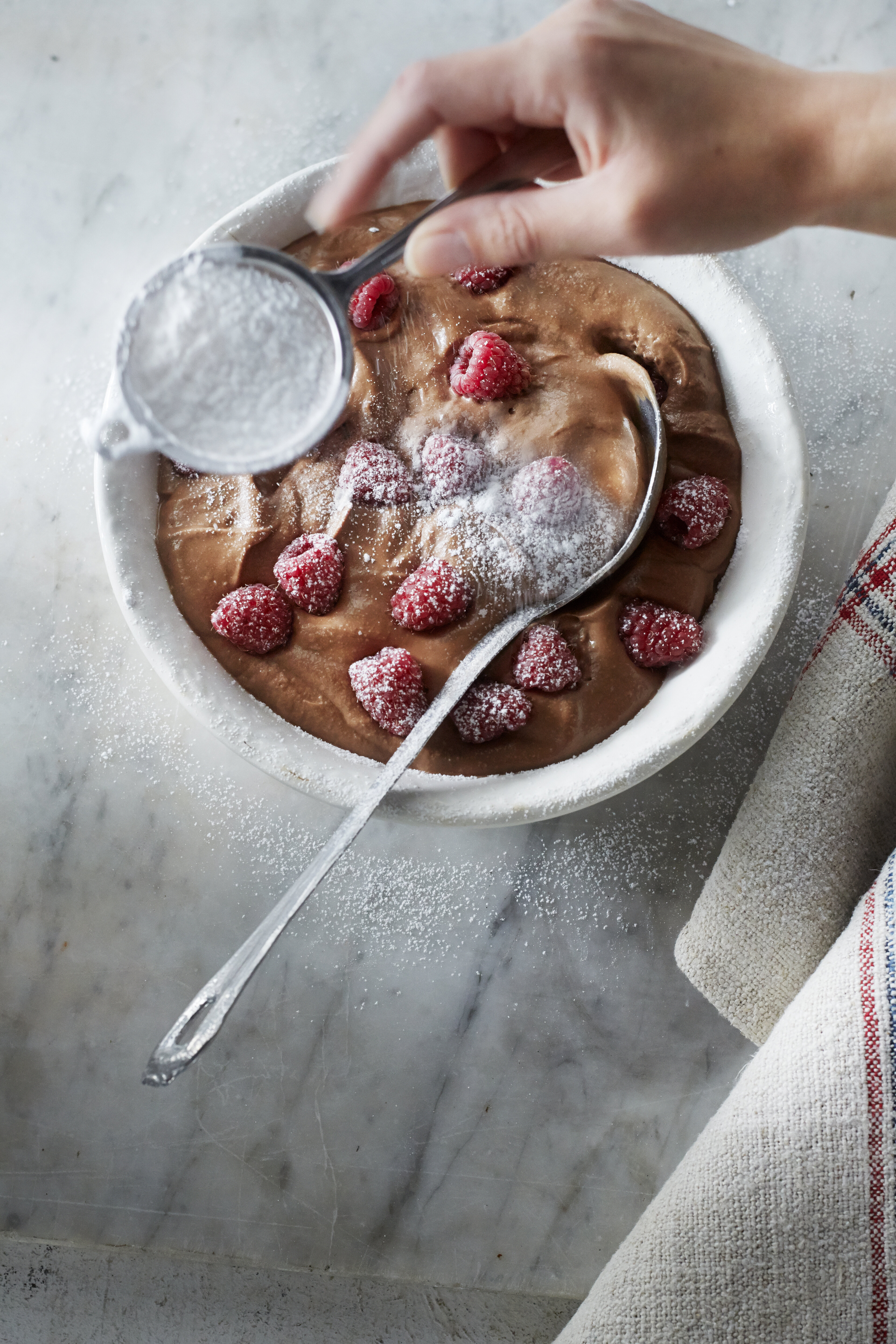 Easy chocolademousse met frambozen