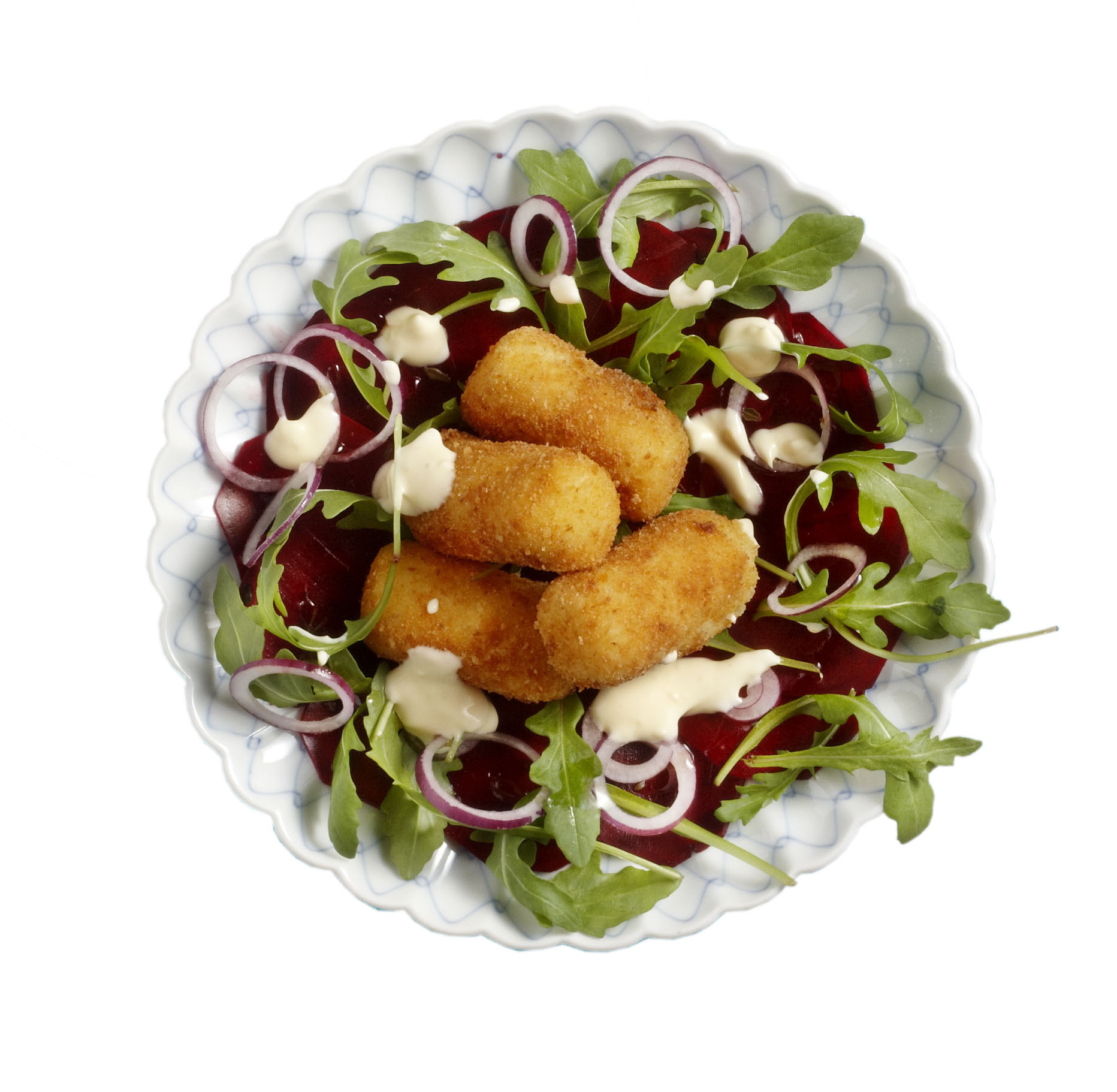 Zoetzure bietjessalade met aardappel-kaaskroketjes en aioli