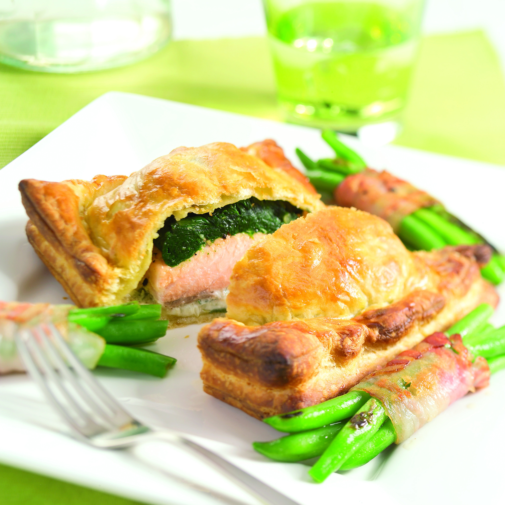 Zalmpakketjes met spinazie en sperzieboontjes