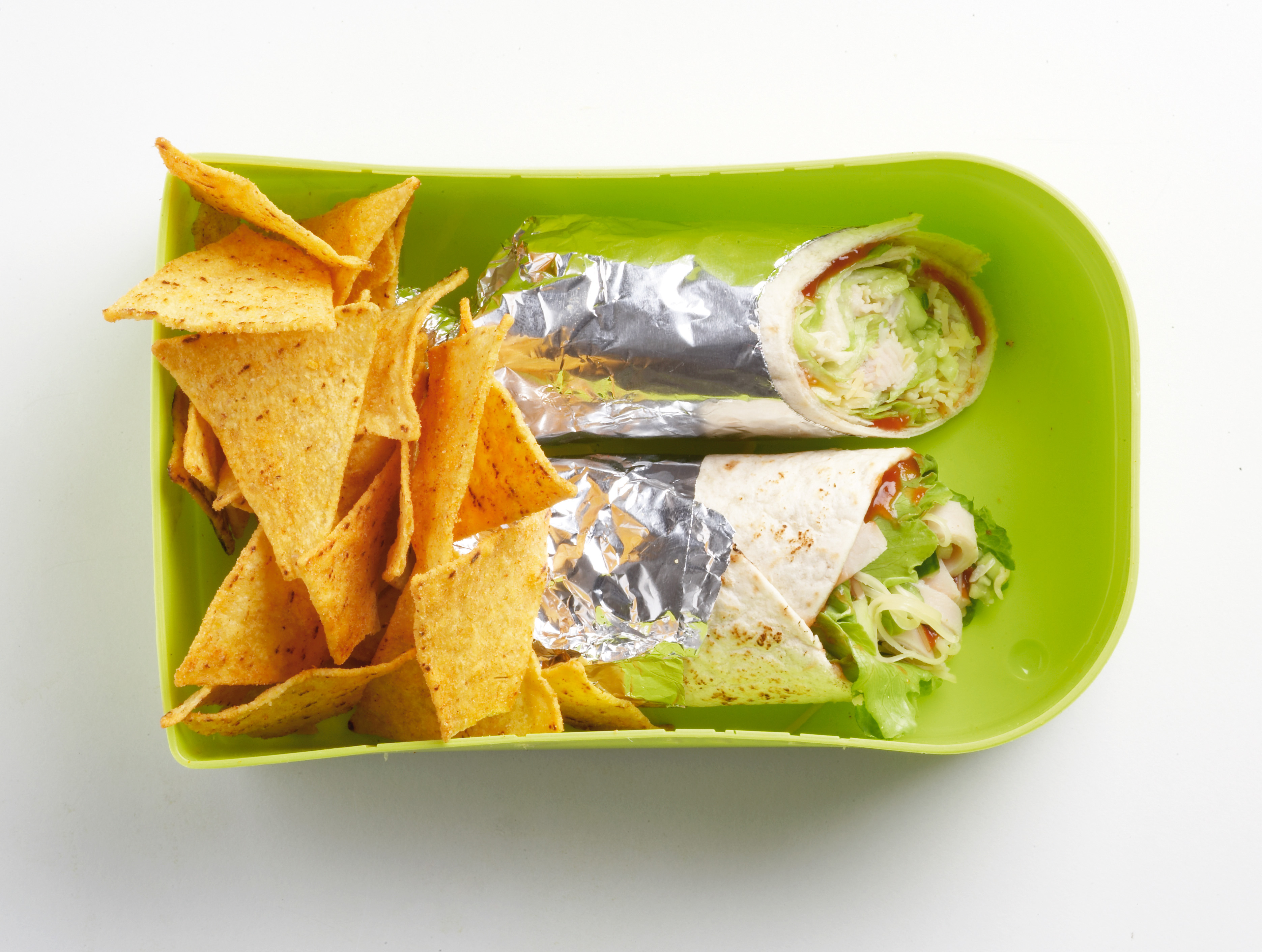 Wrap met kip, kaas en komkommer