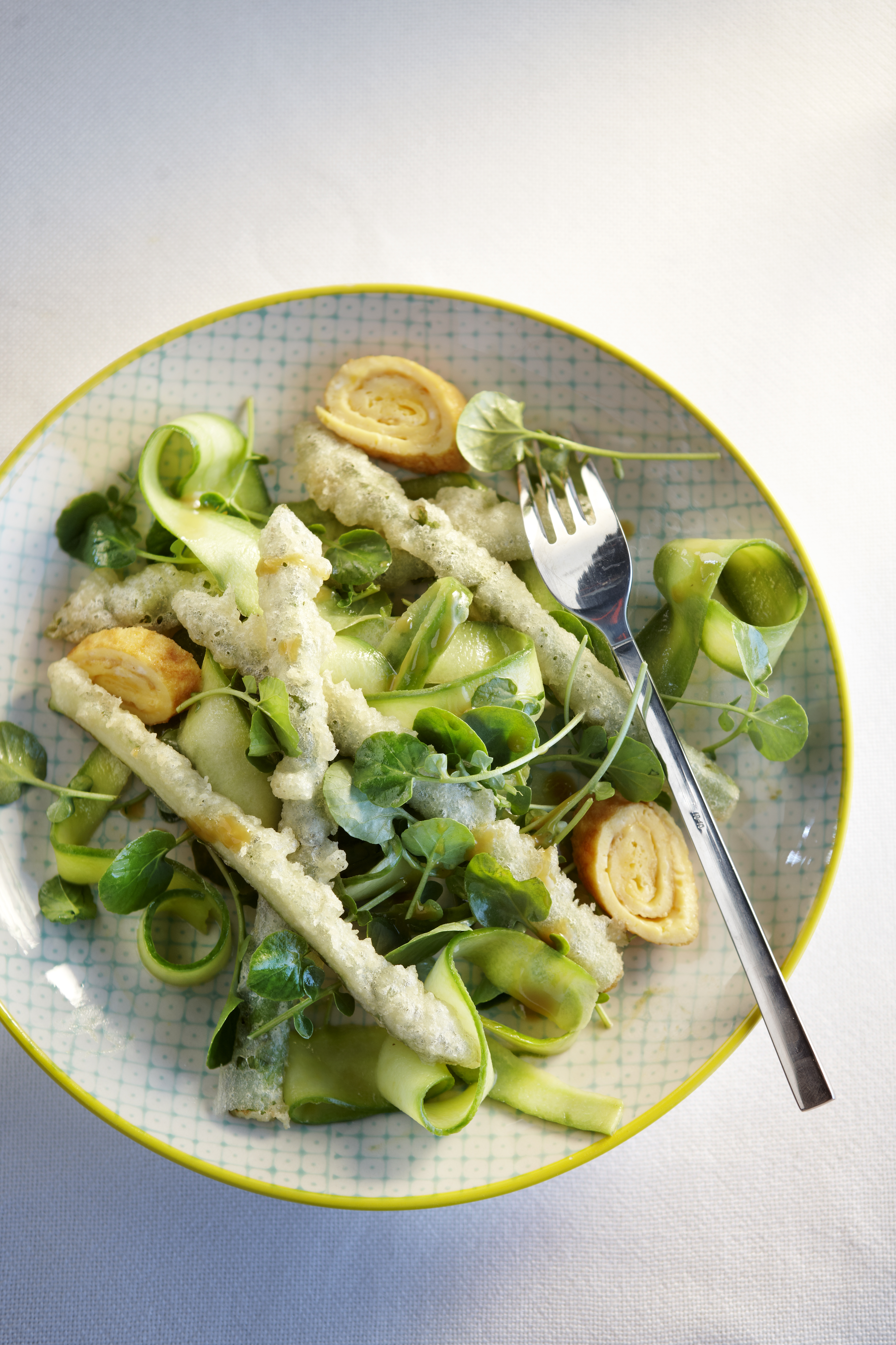 Waterkerssalade met aspergetempura