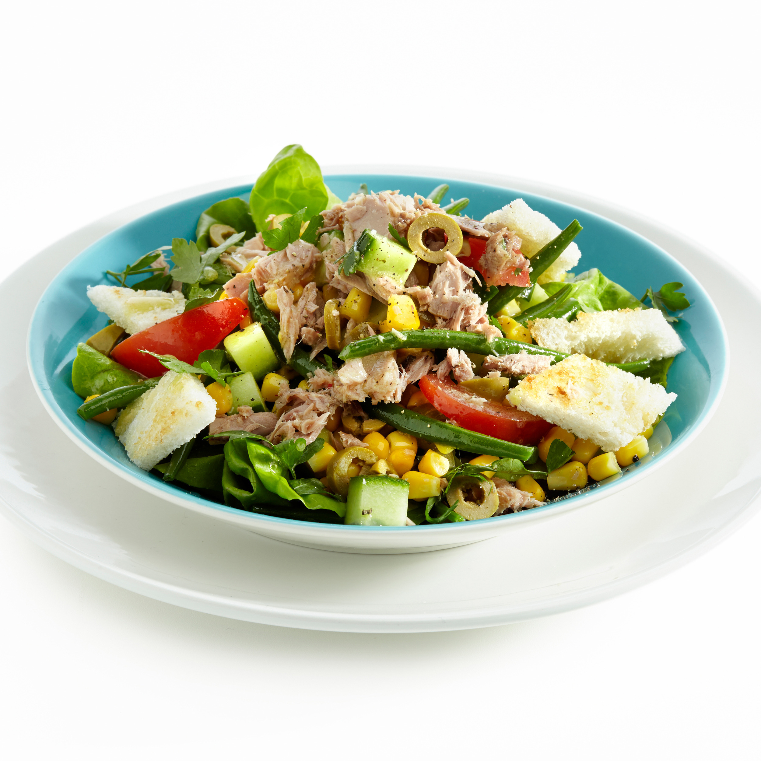 Tonijnsalade met knoflookcroutons