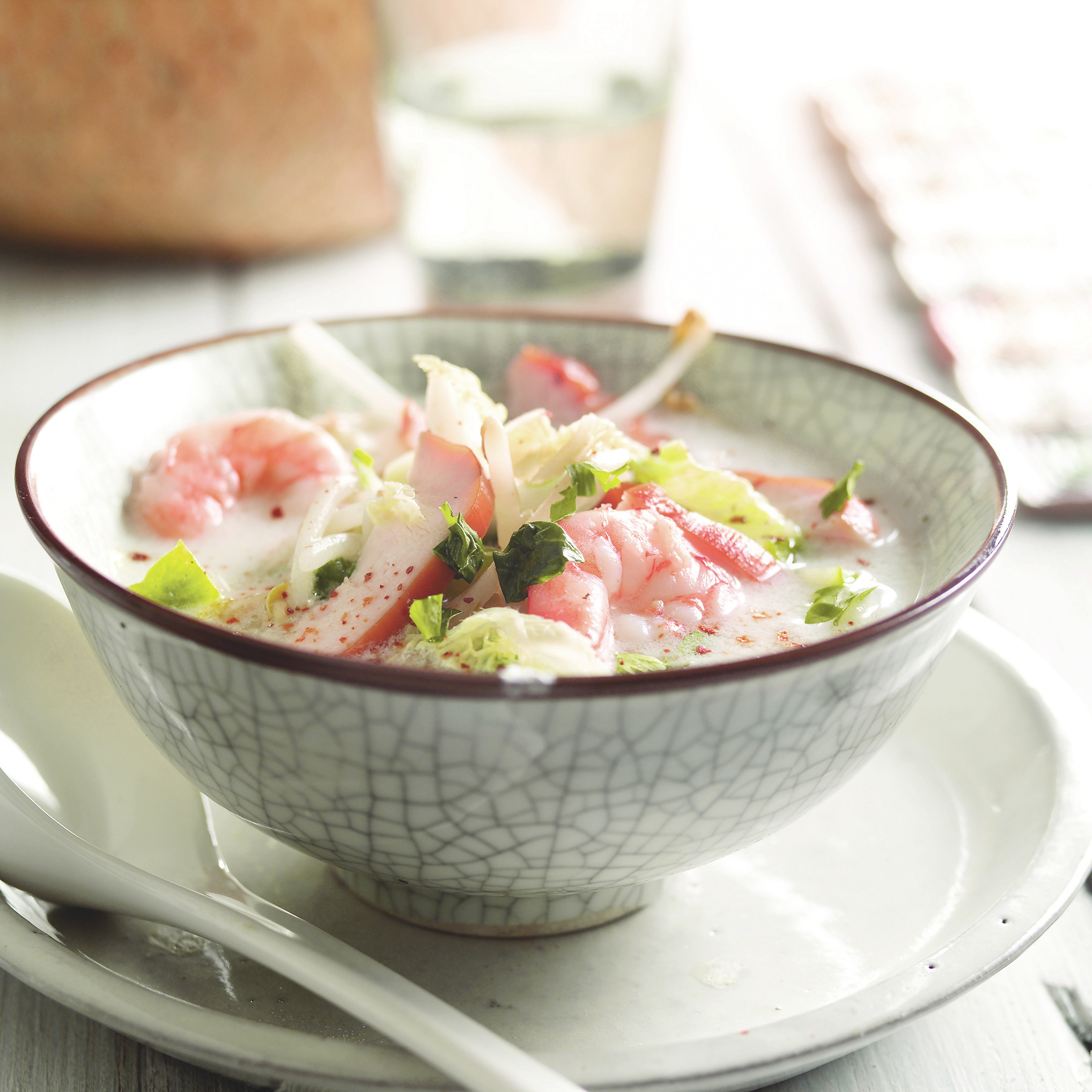 Thaise soep met kip en garnalen