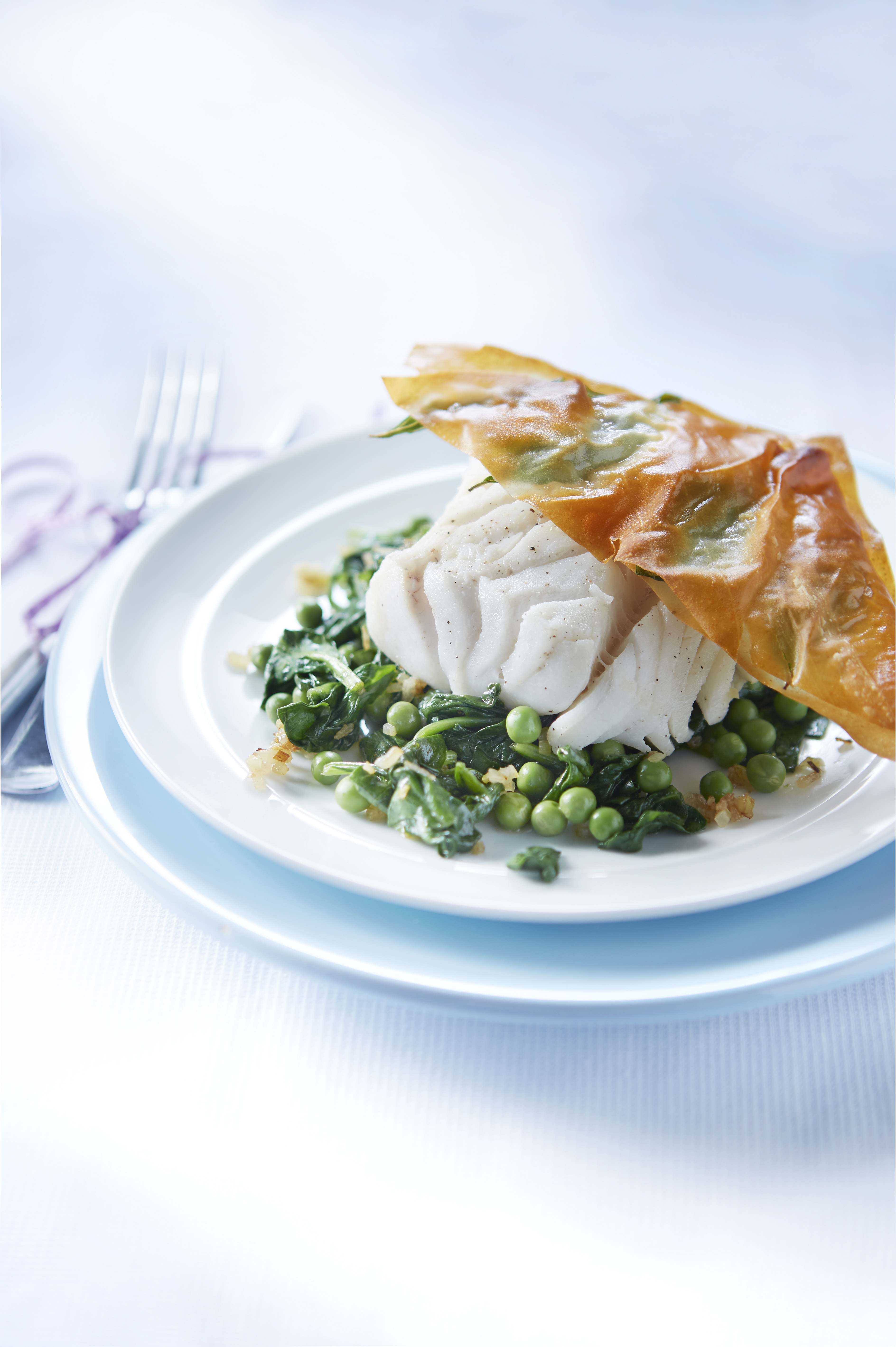 Gepocheerde visfilet met basilicumkrokant