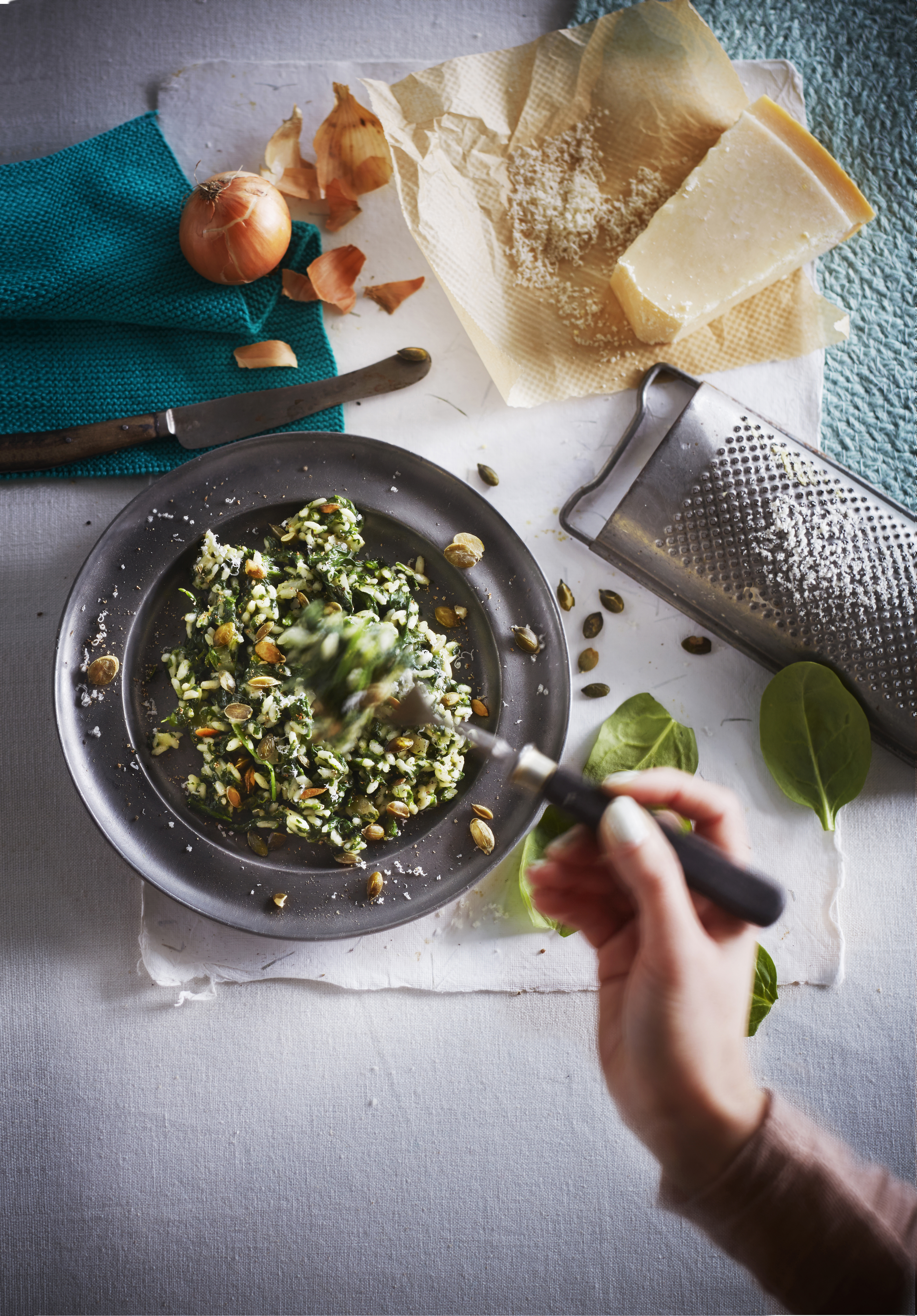 Spinazierisotto met pompoenpitten