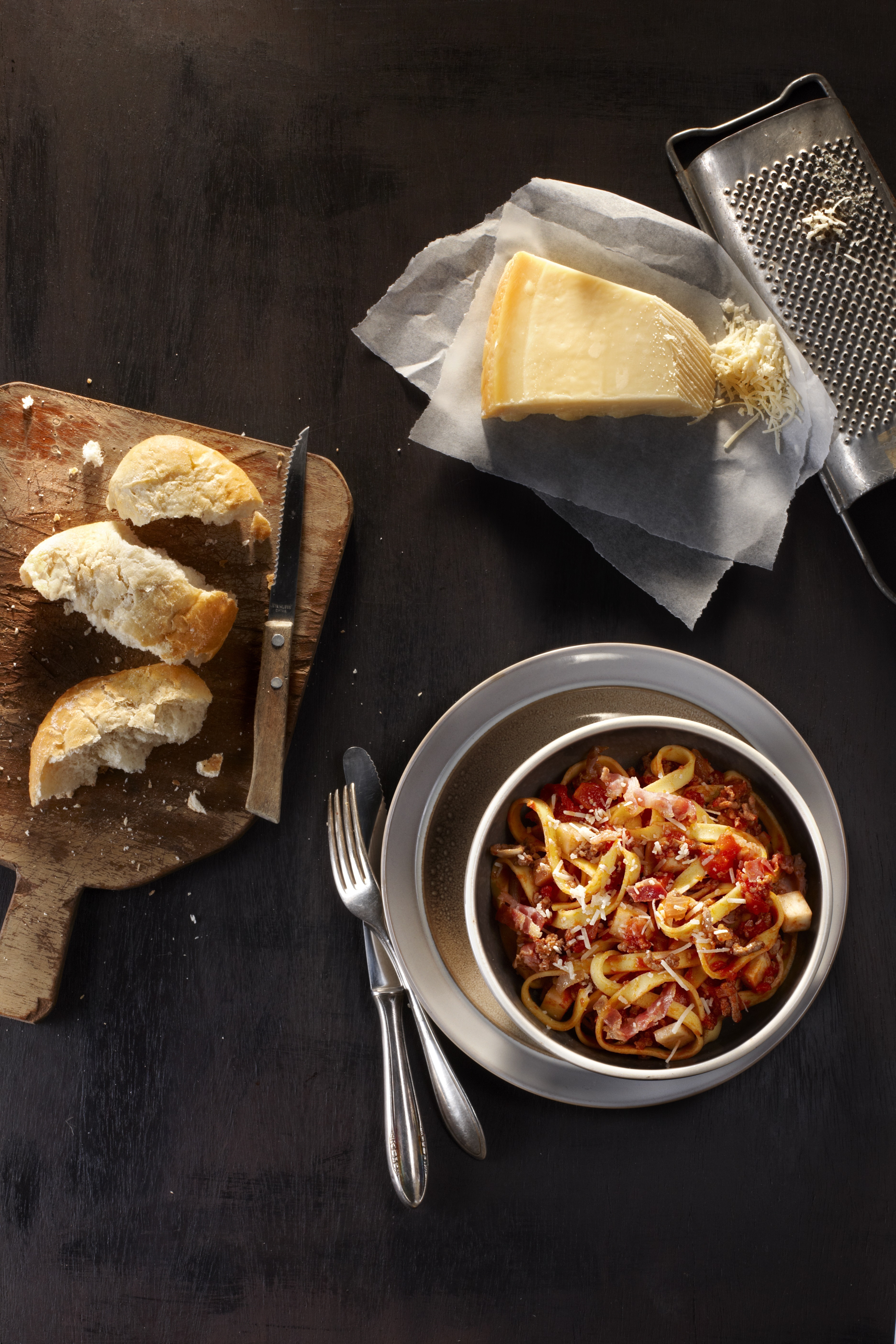 Tagliatelle met gehakt, pancetta en knolselderij