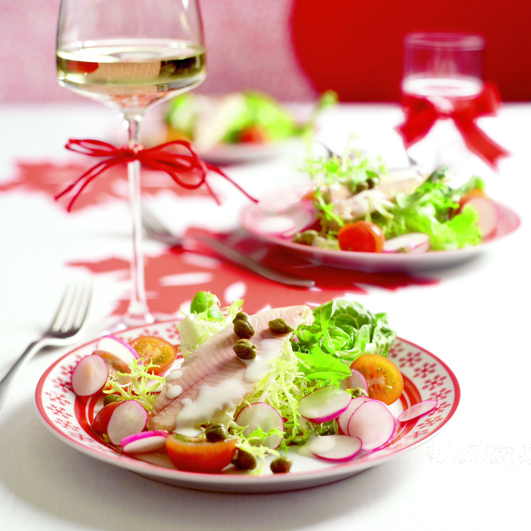 Salade met gerookte forel