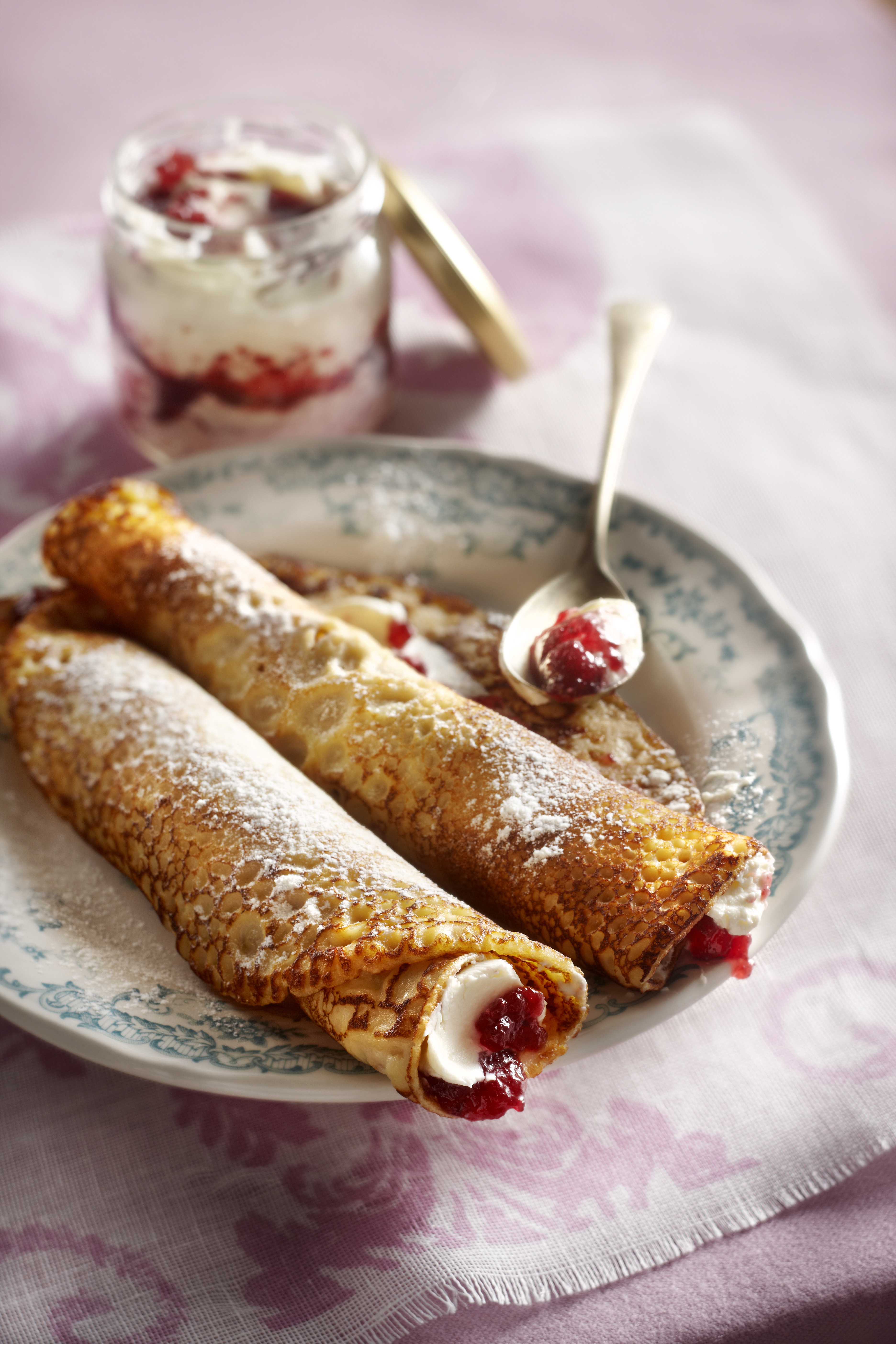 Kaneelflensjes met cranberrymascarpone