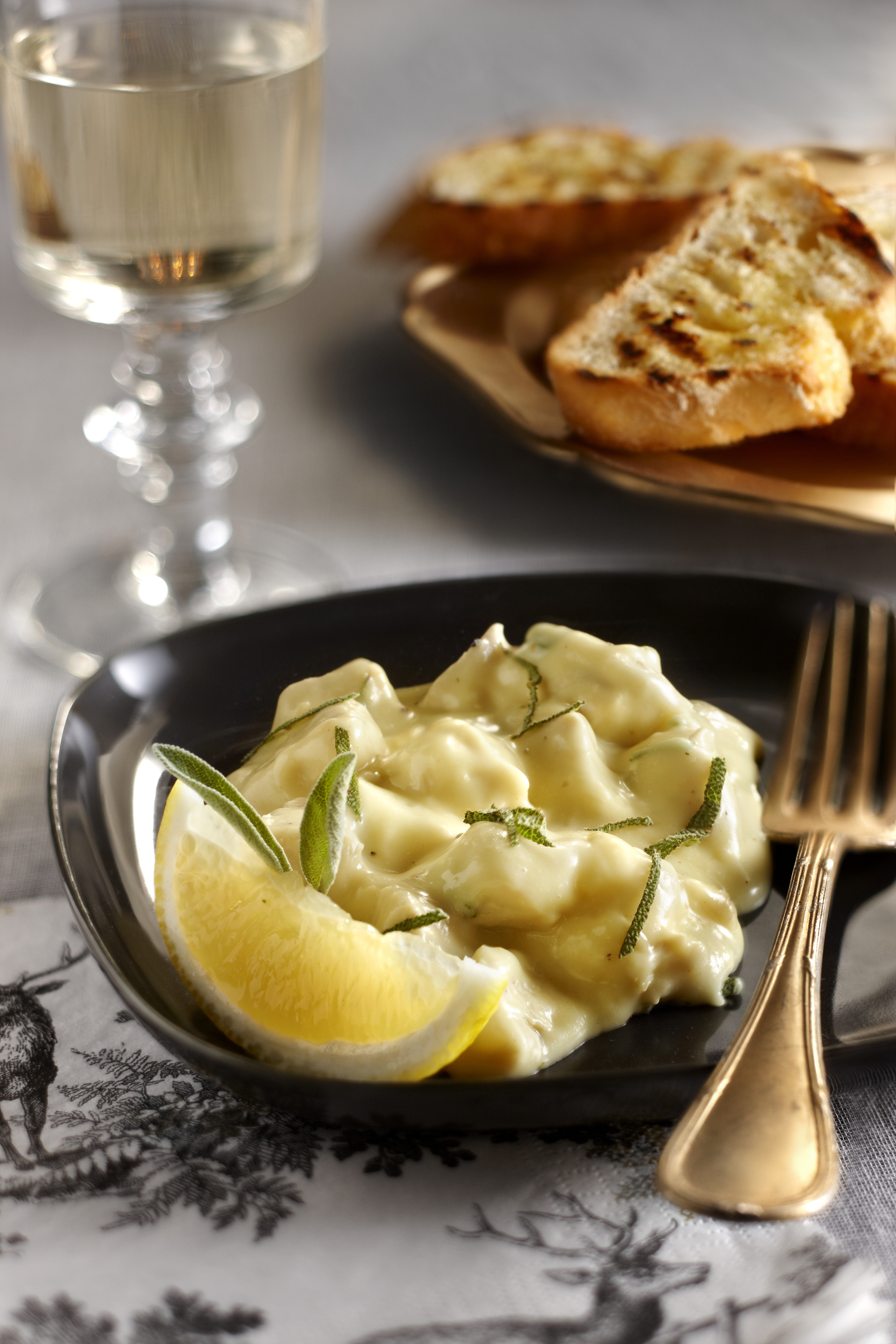 Kalkoenragout met citroen en salie