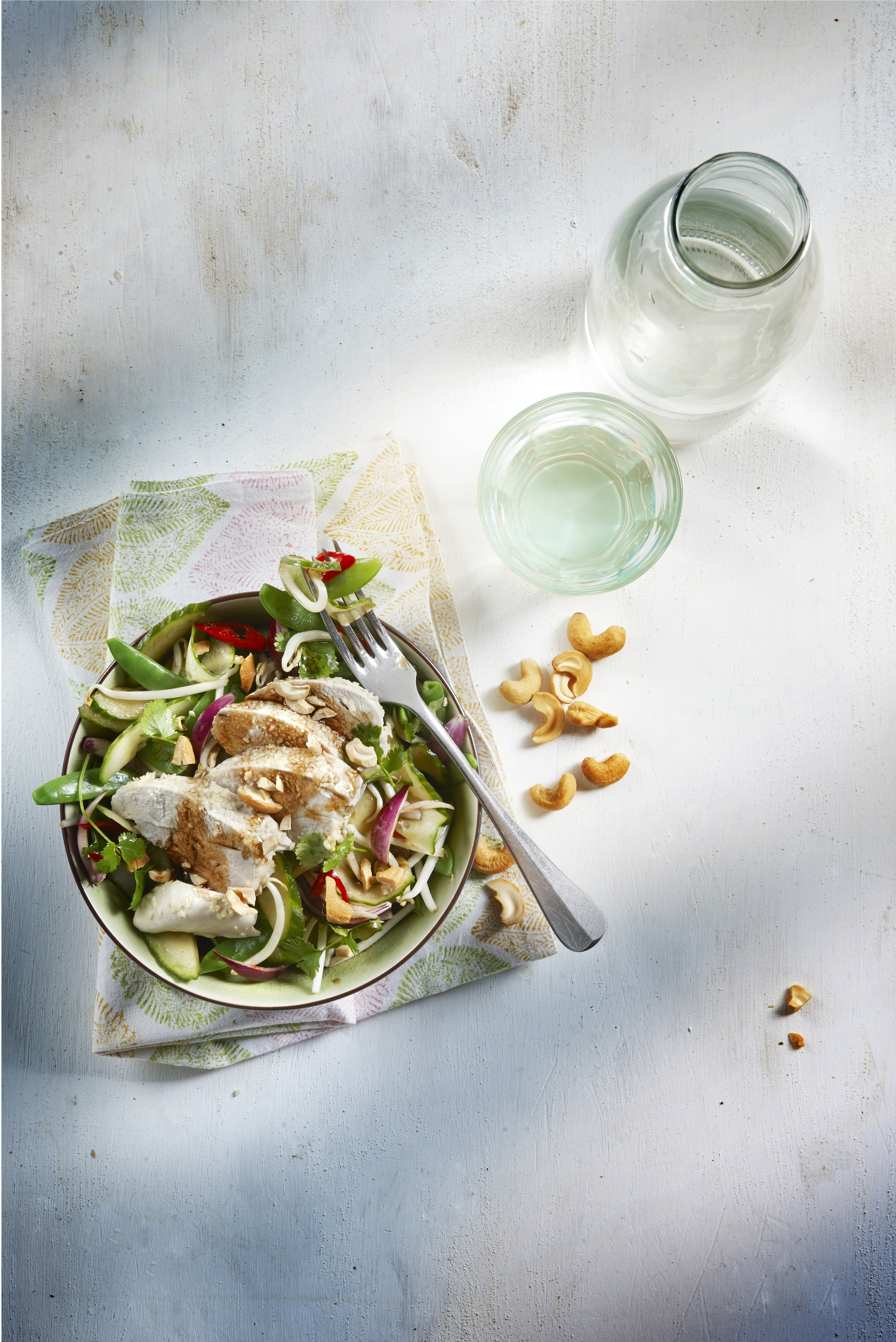 Gestoomde kipfilet met sesamdressing