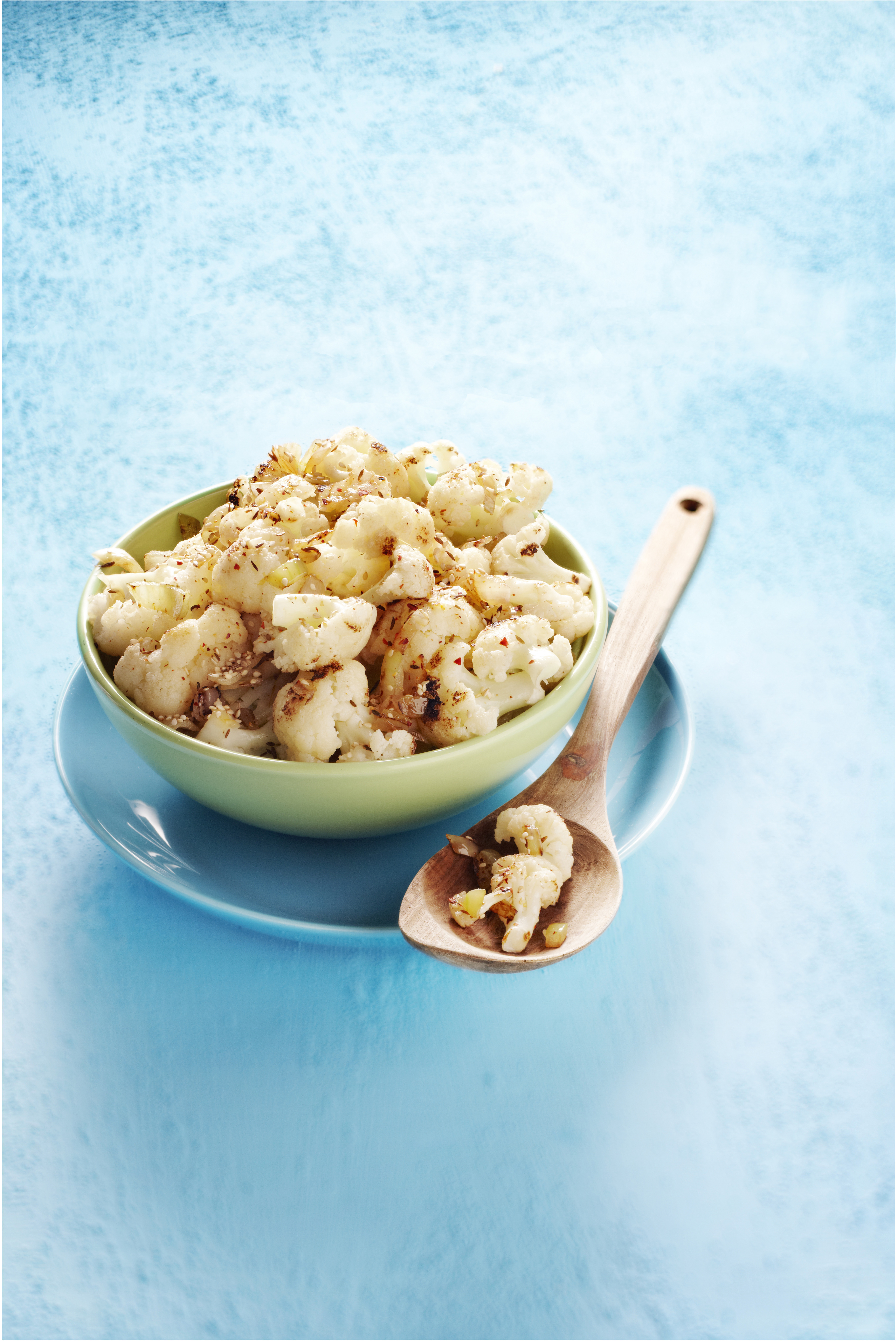 Geroerbakte bloemkool met sesam en komijn