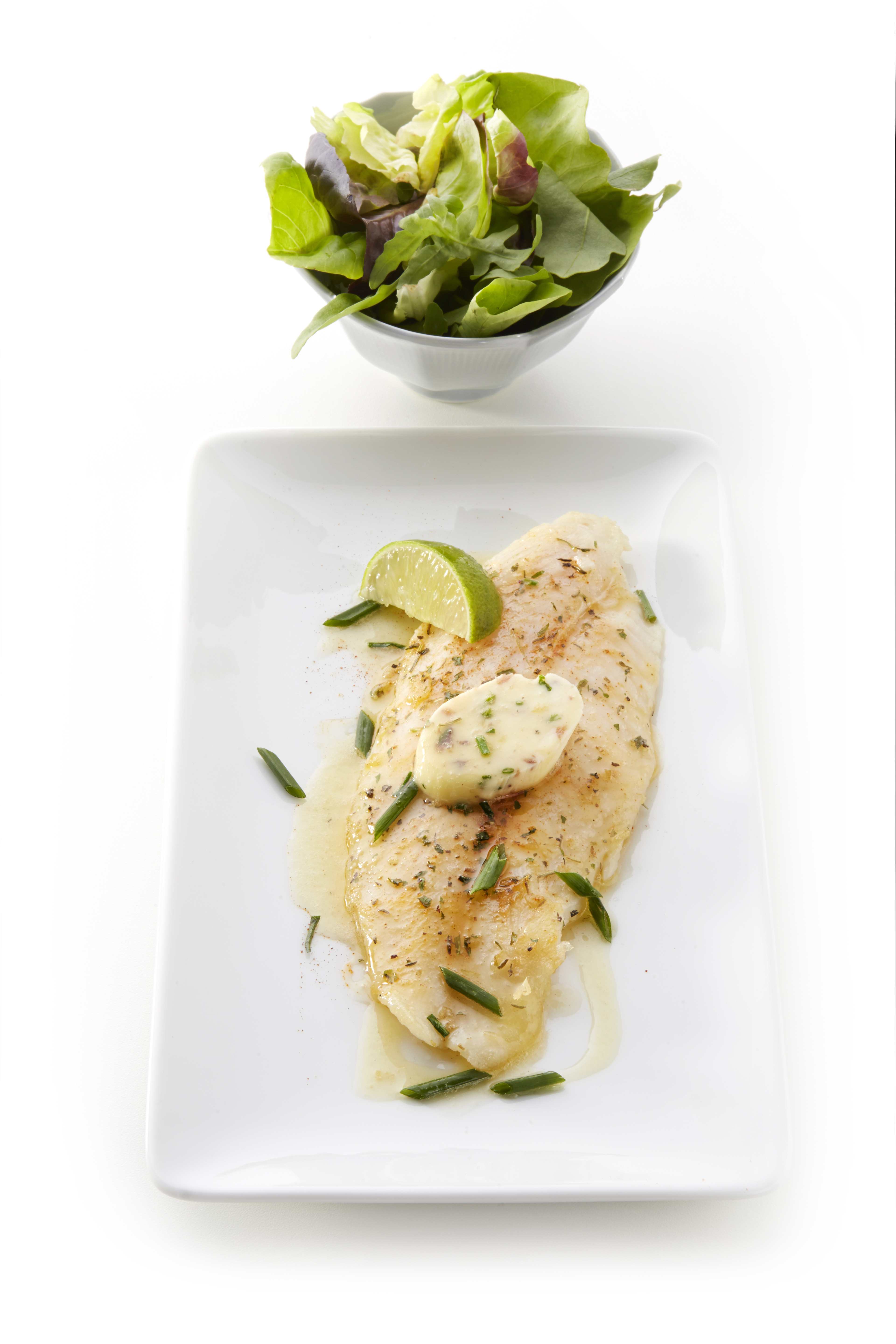 Gebakken pangafilet met ansjovisboter