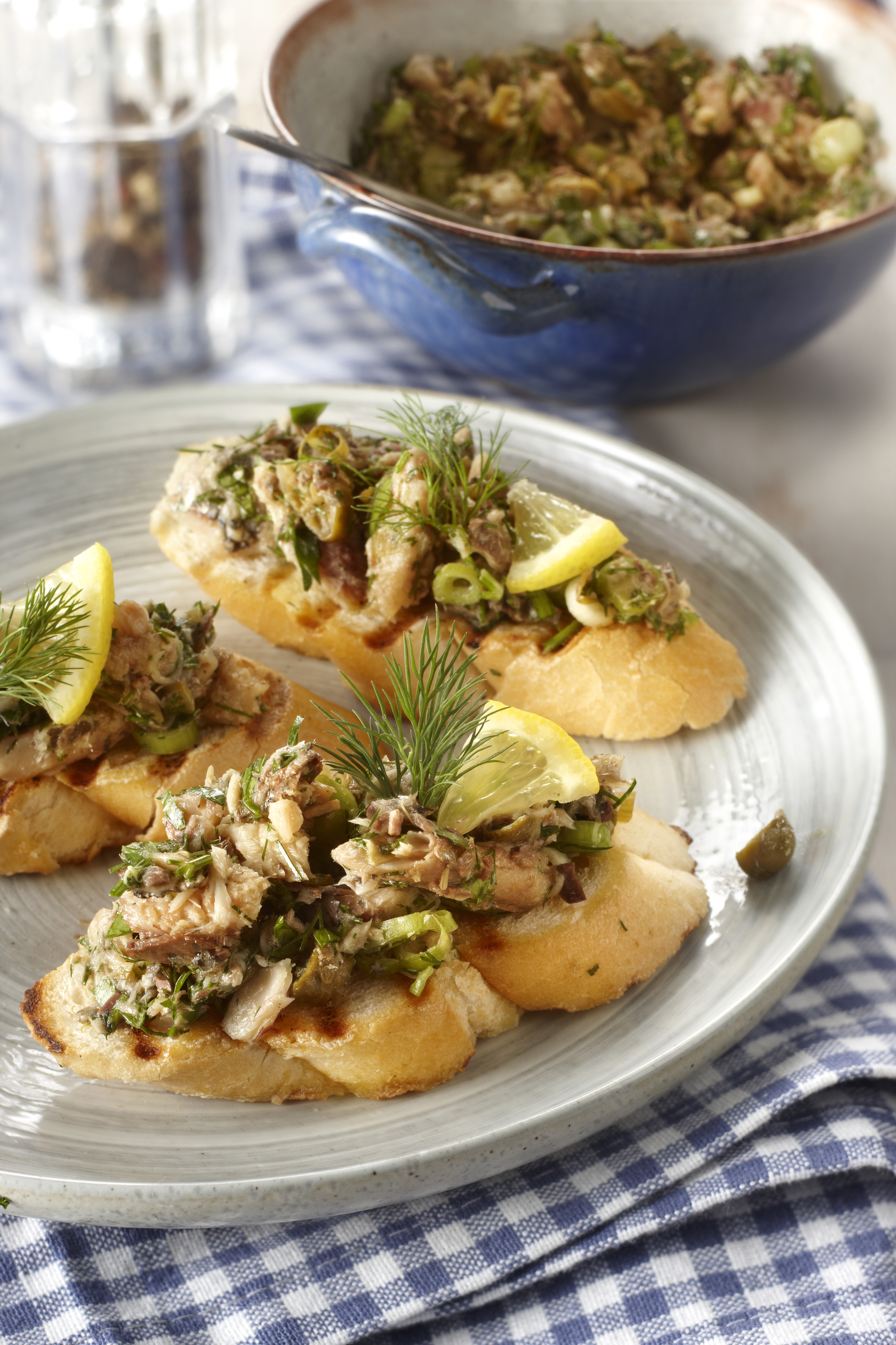 Bruschetta met sardientjessalade