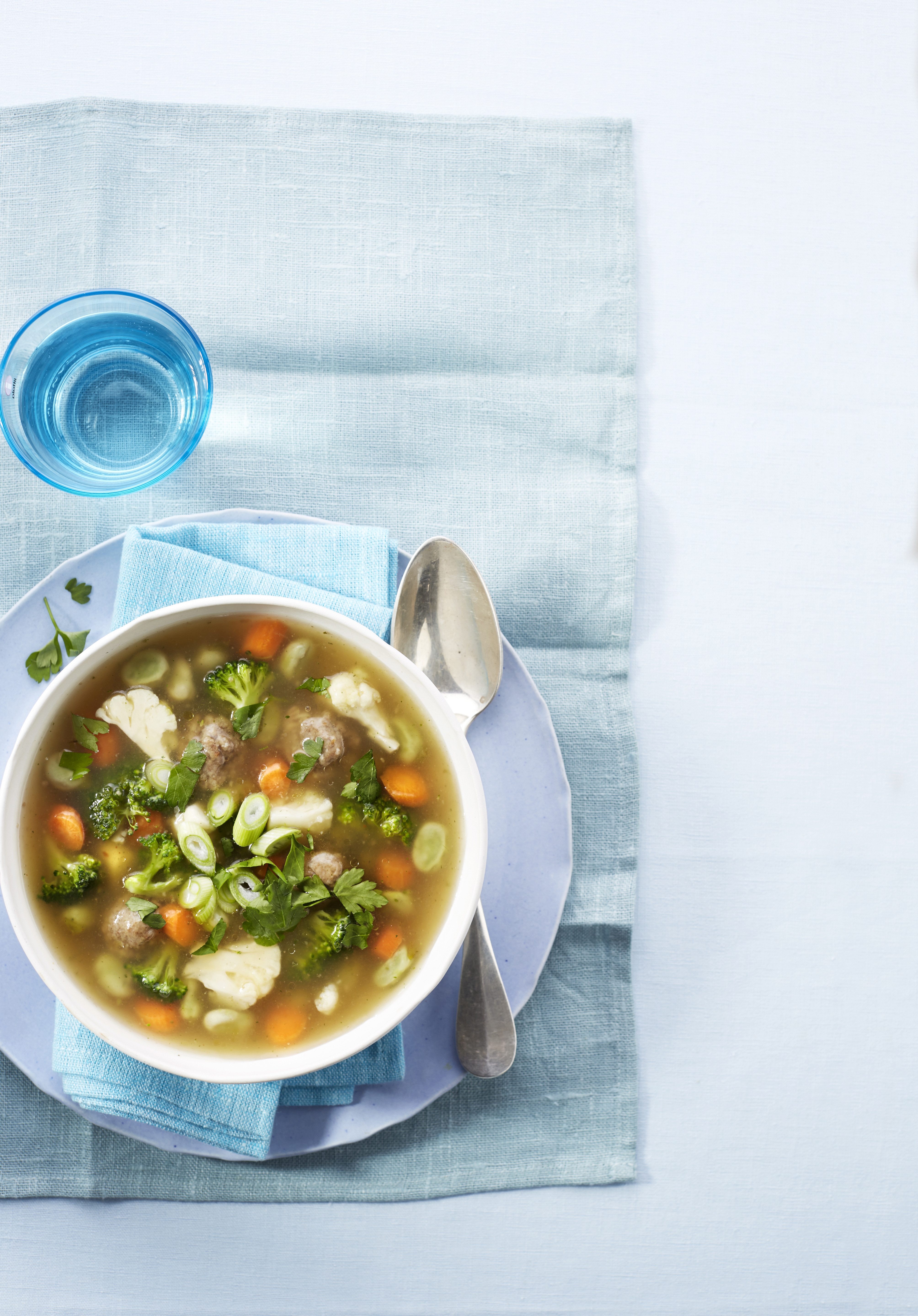 Boerengroentesoep met balletjes