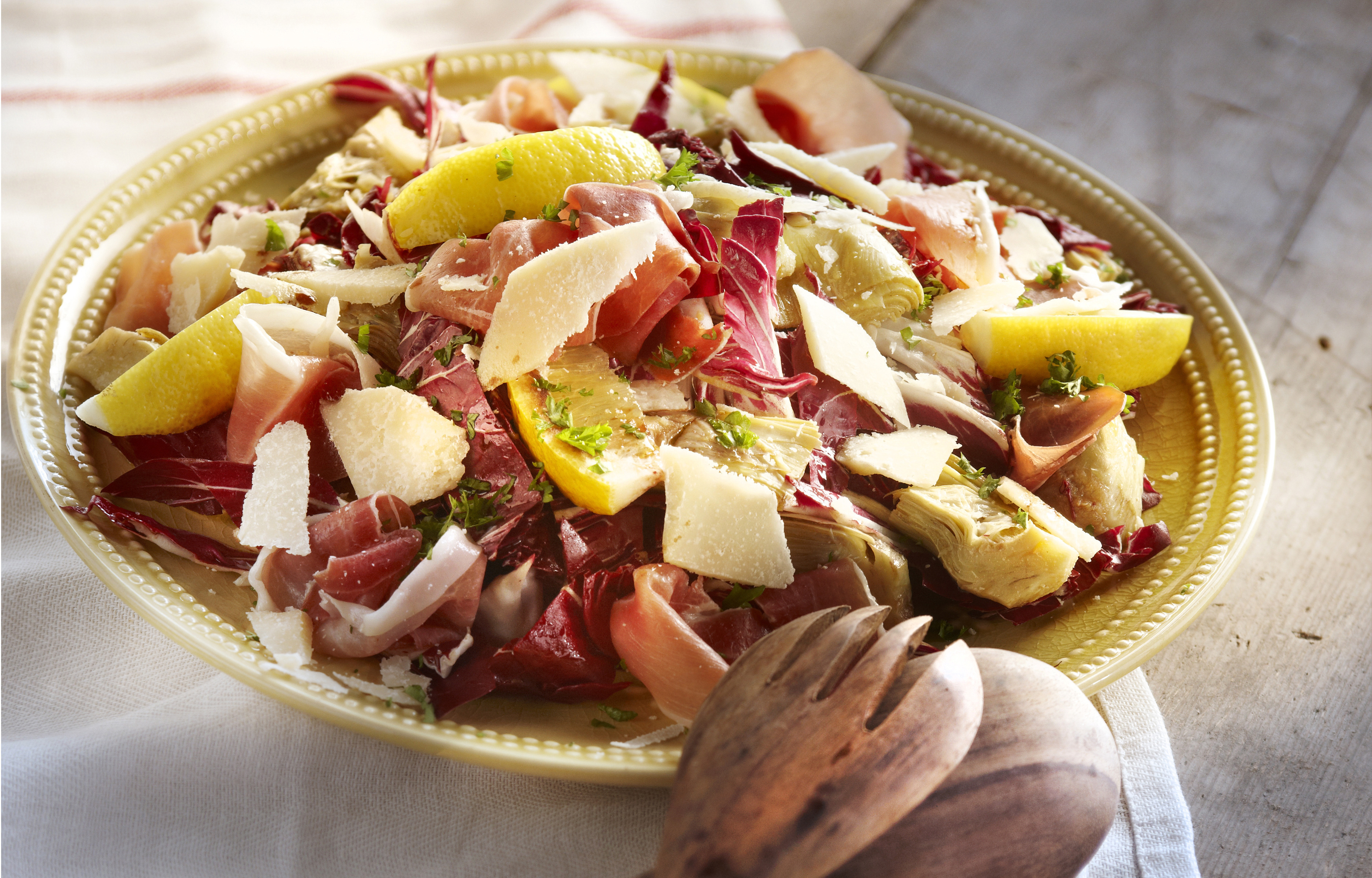 Artisjok met radicchio en balsamicodressing