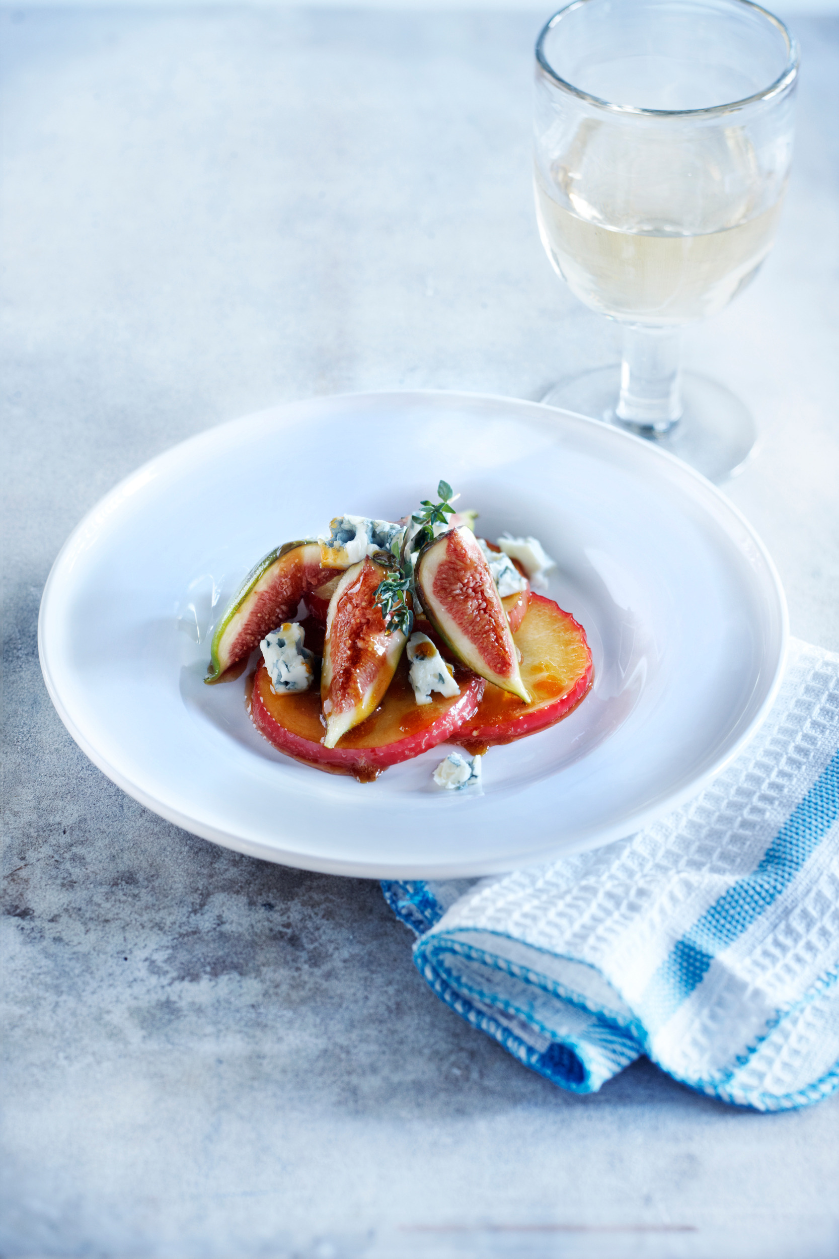 Appel met blauwe kaas en vijgen