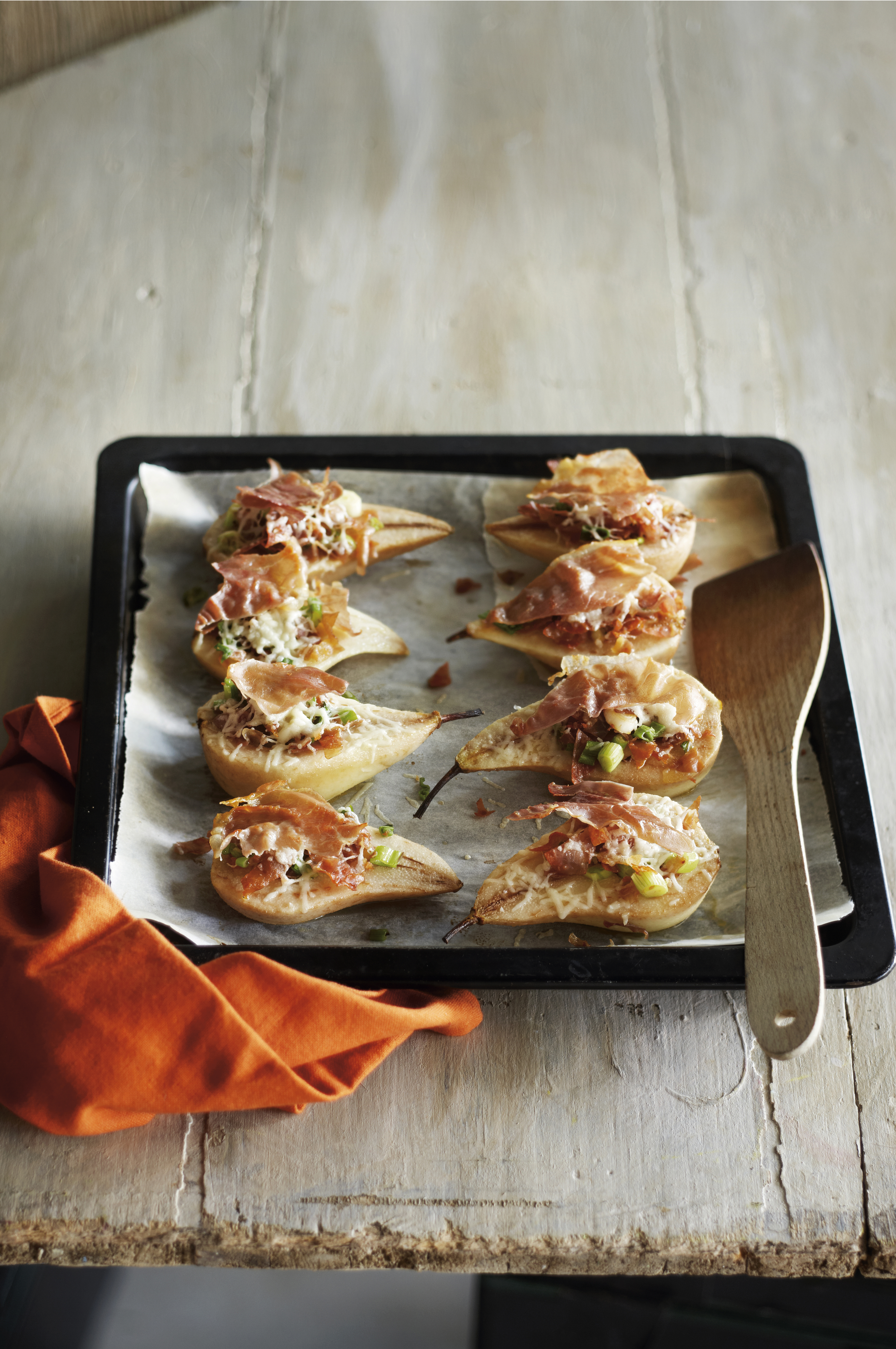 Peer met parmezaan  en parmaham