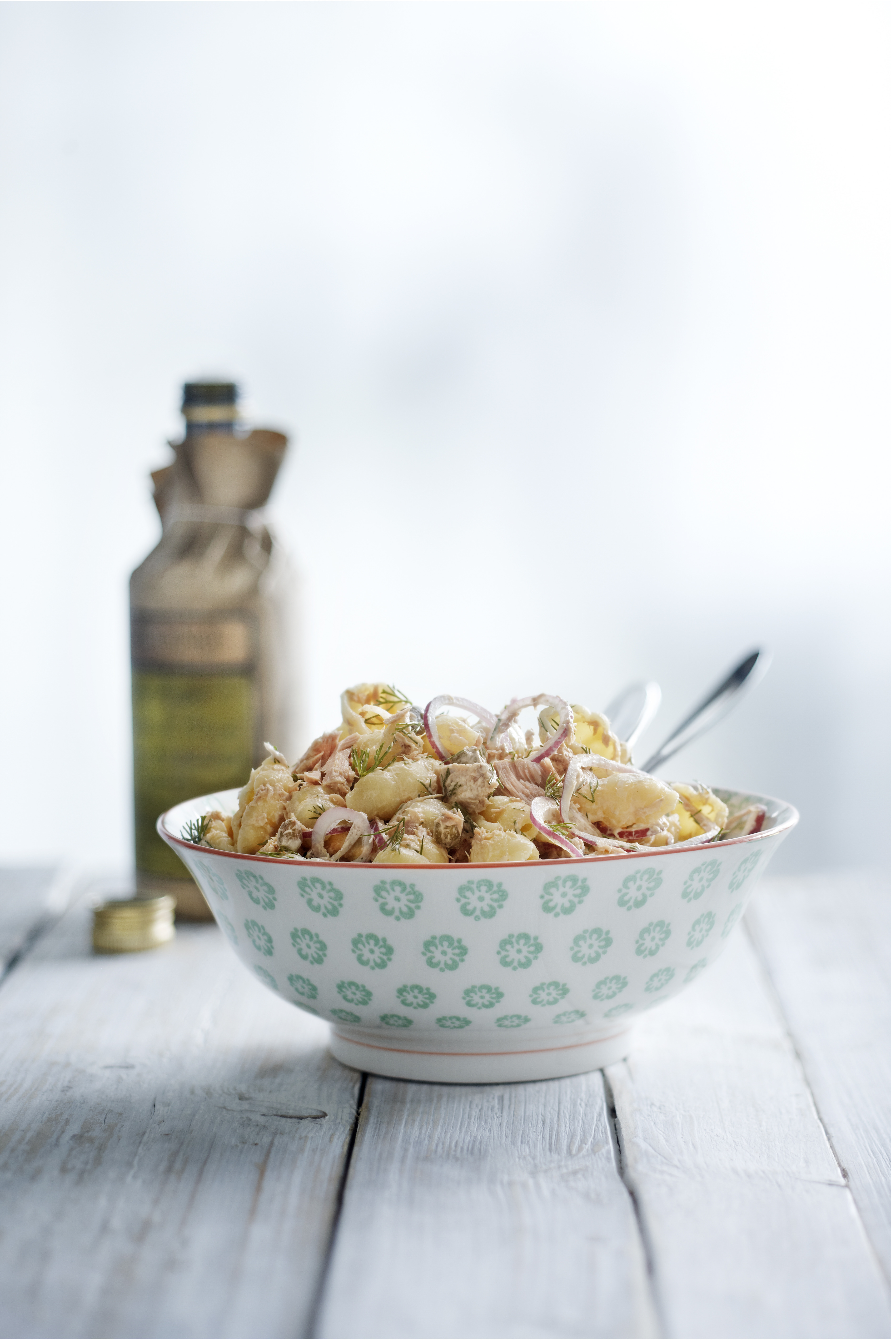 Pastasalade met tonijn en dille