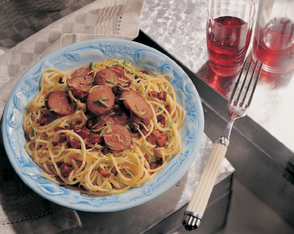 Pasta Carbonara met rookworst en Goudse kaas