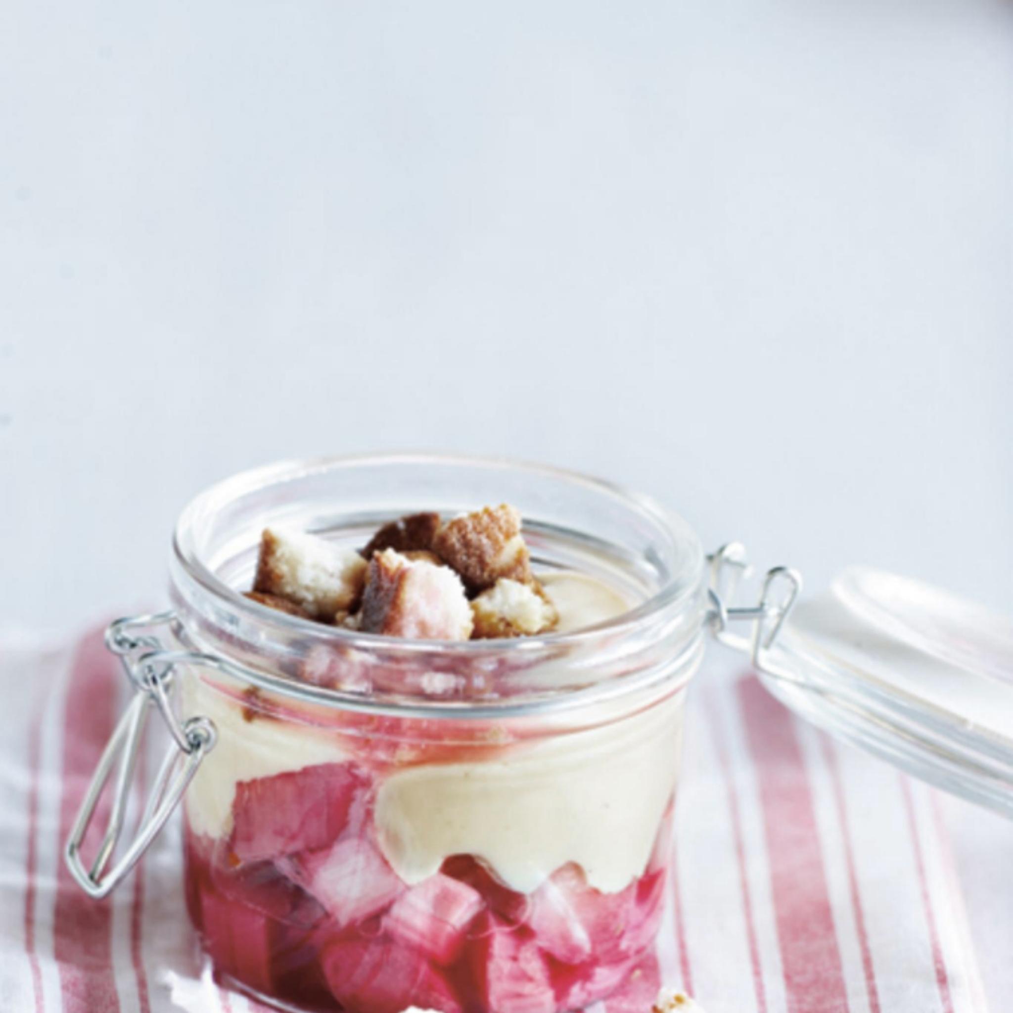 Rabarber custard-flip