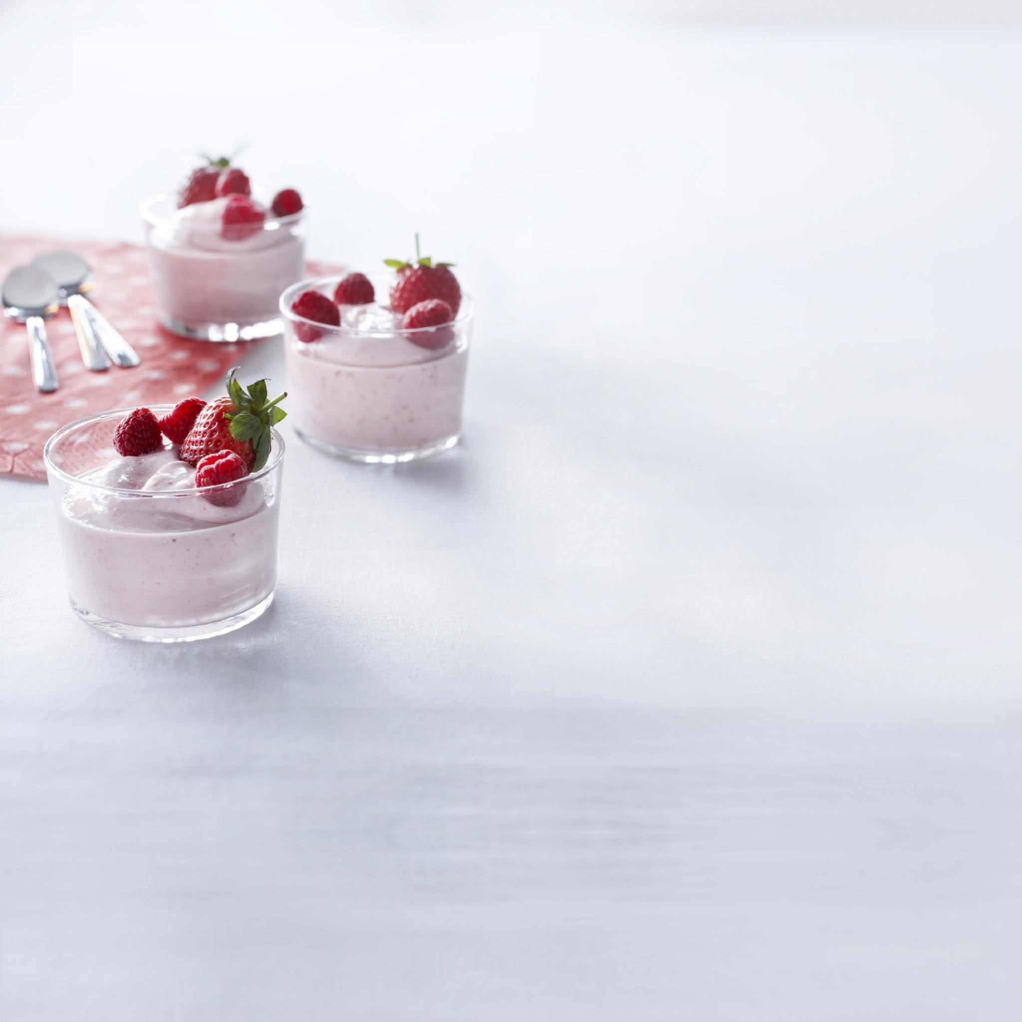 Roze yoghurtmousse