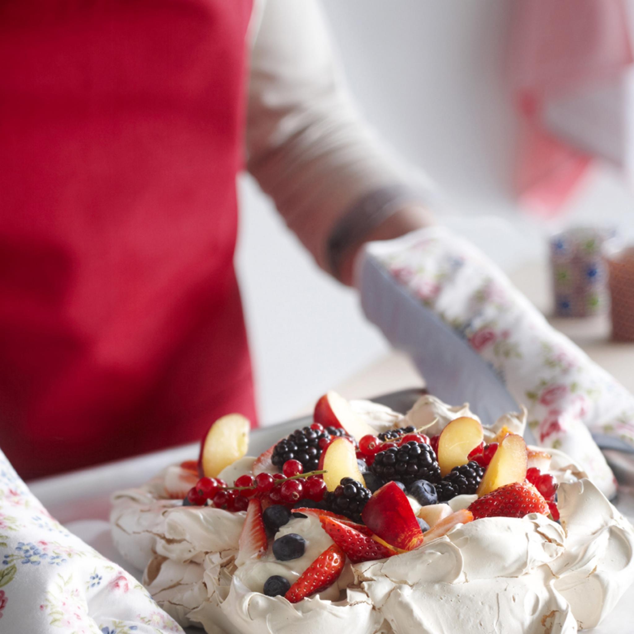 Meringue met vanillekwark en vers fruit
