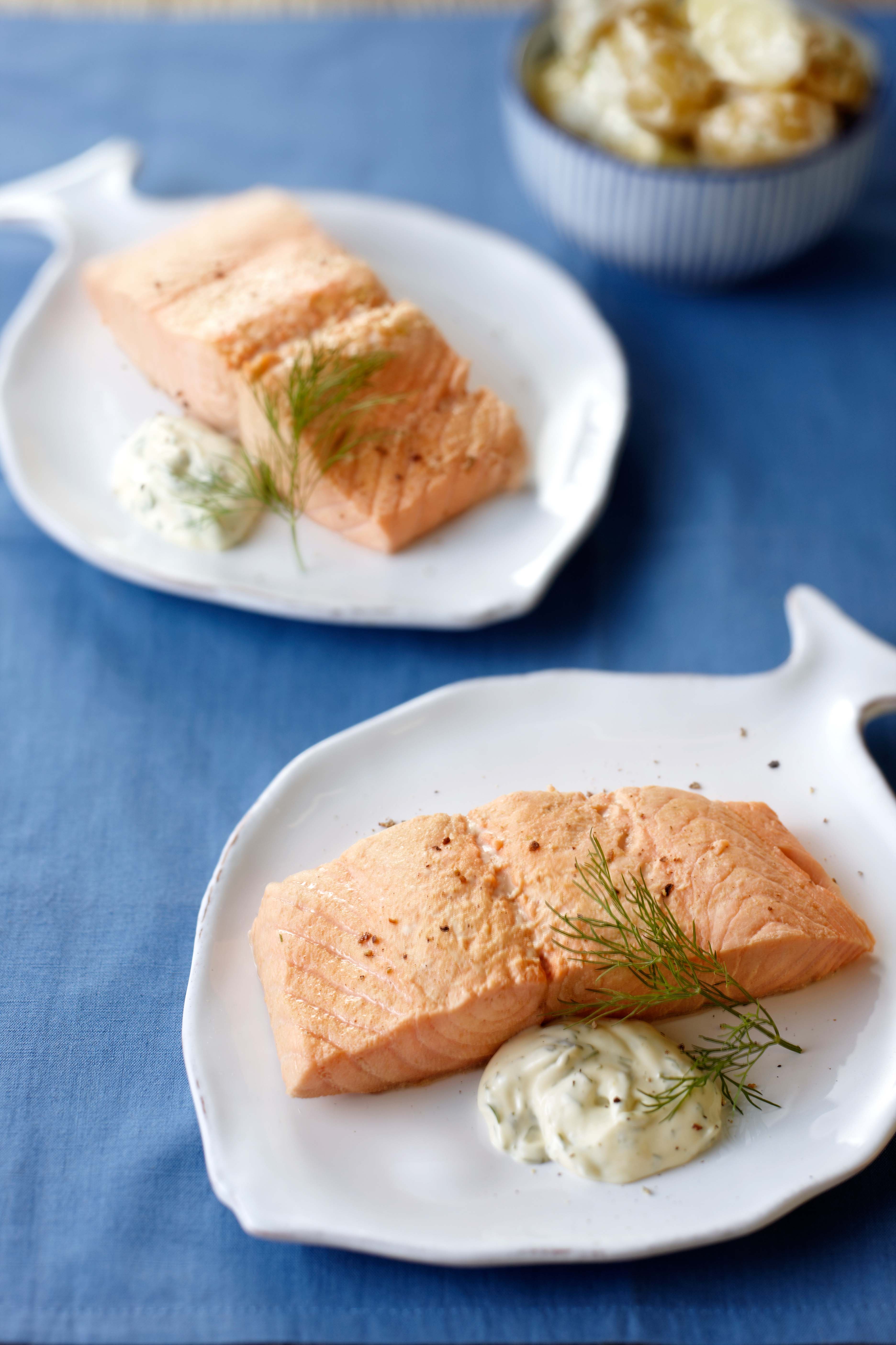 Gepocheerde zalm met dillemayonaise