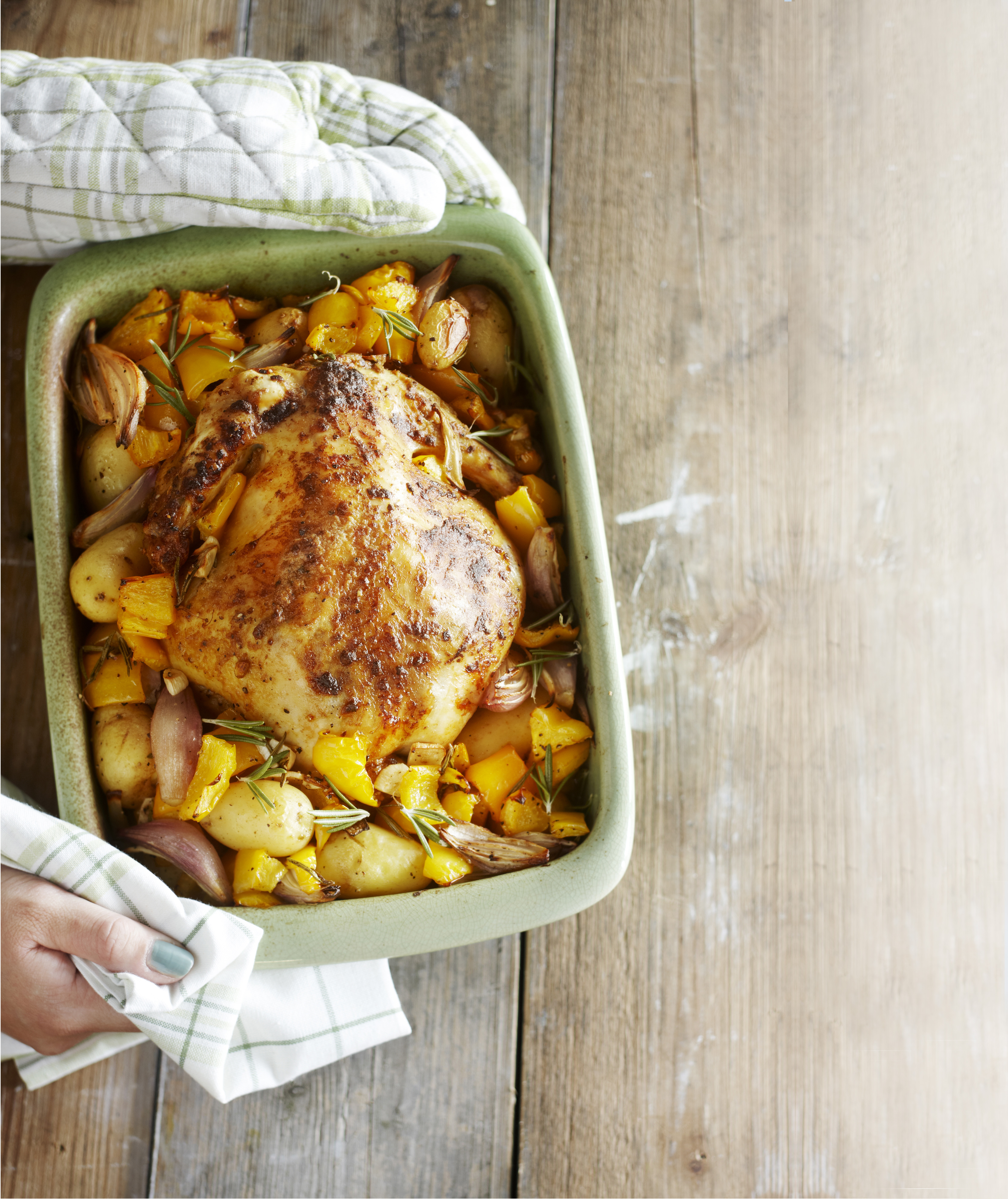 Kipcasserole met mosterd en gele paprika