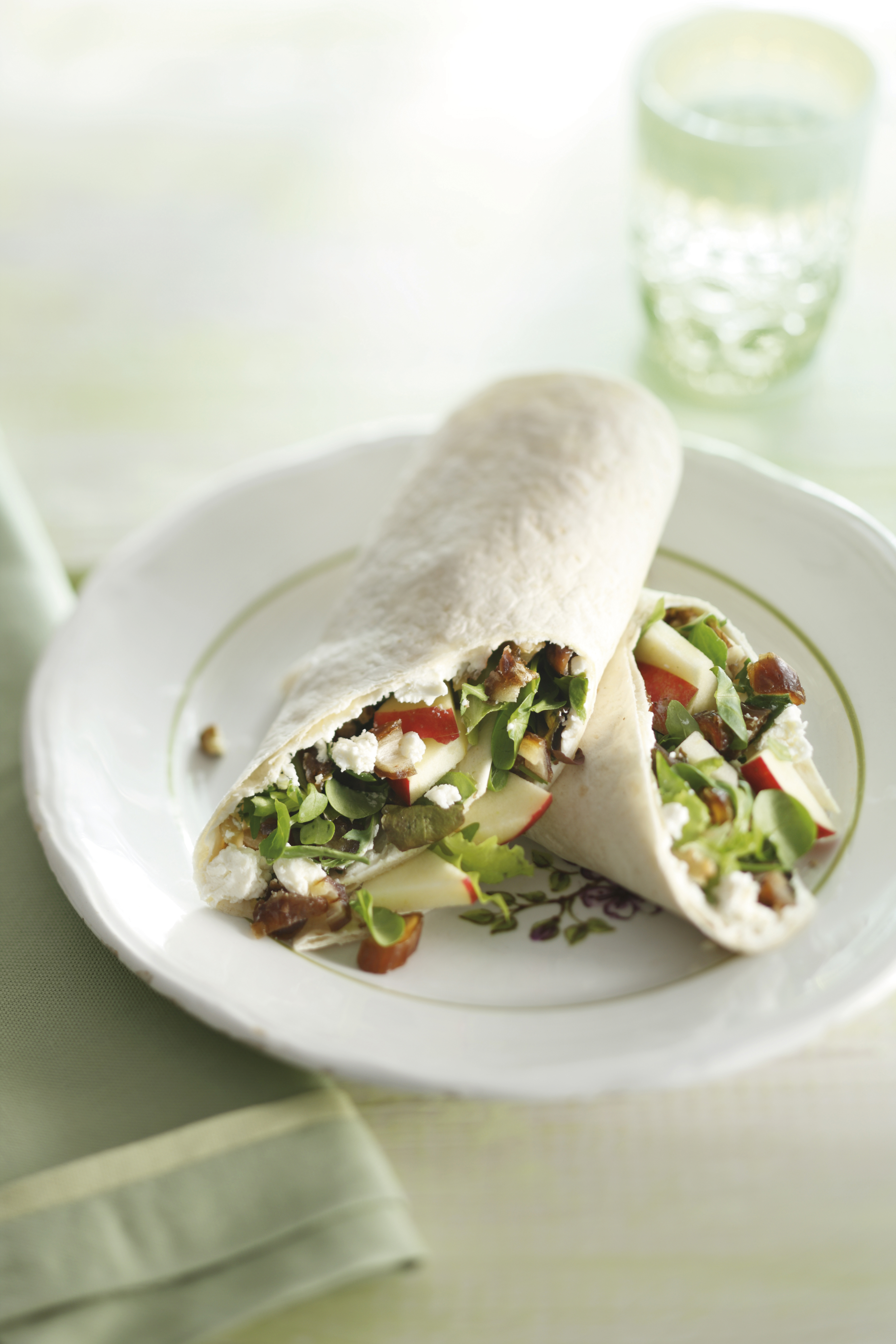 Vegawrap met geitenkaas en kruidensla