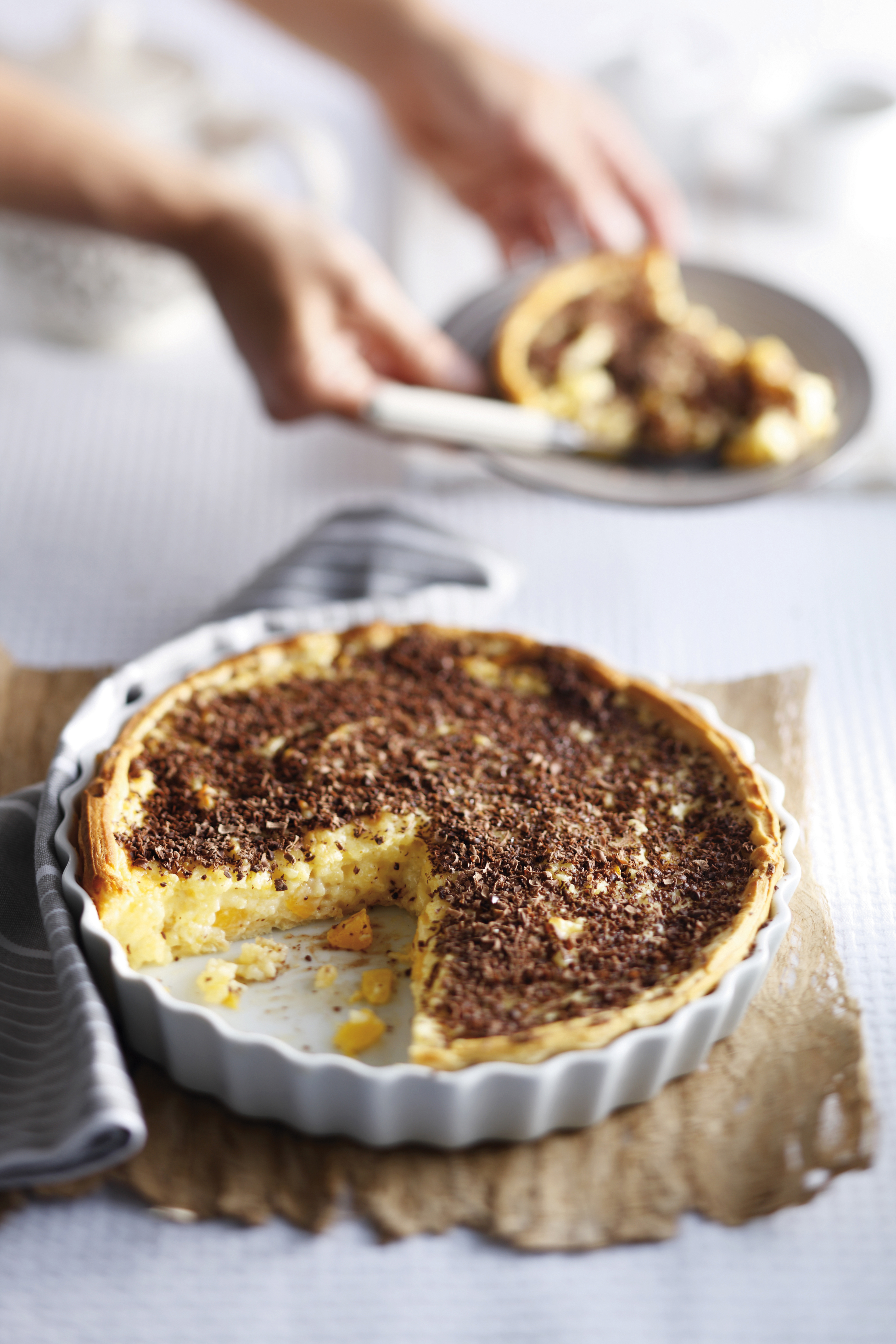 Rijstevlaai met perzik en chocolade