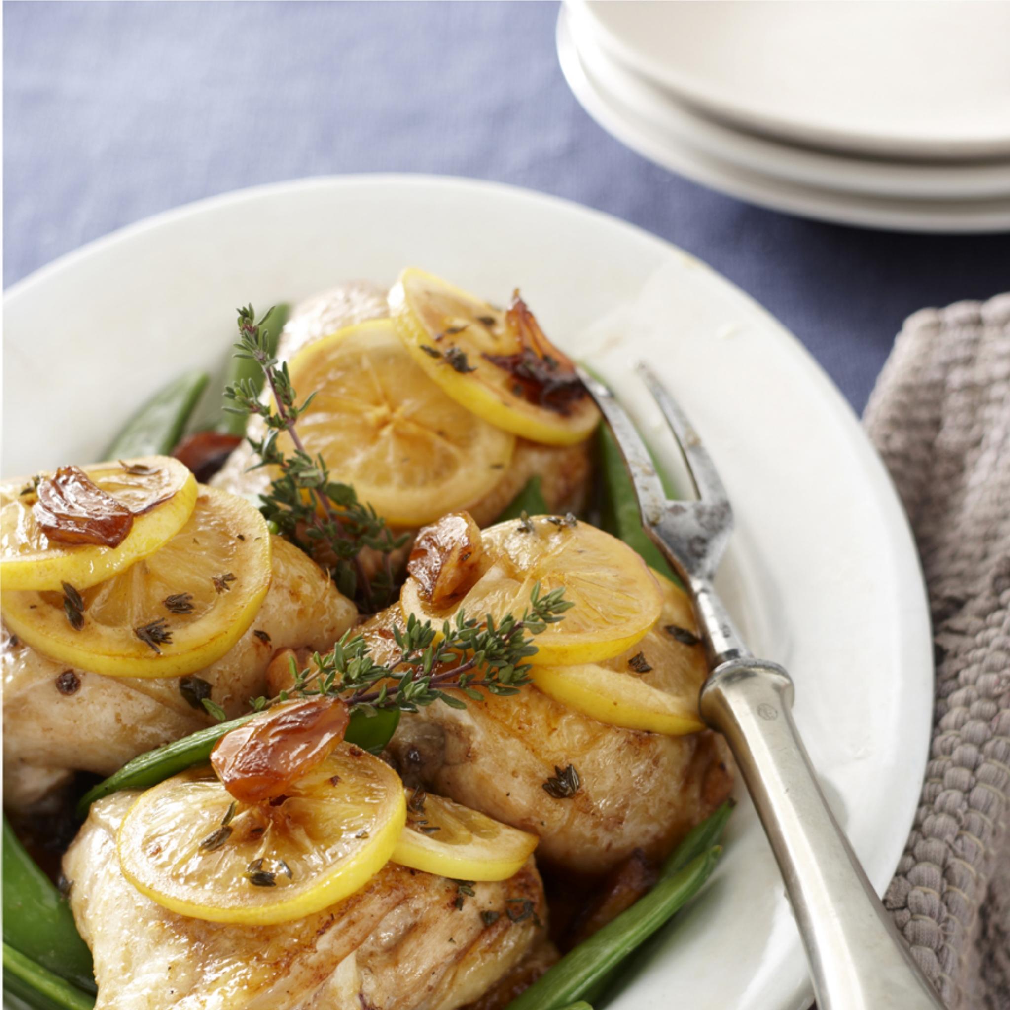 Kipkarbonade met citroen, tijm en honing