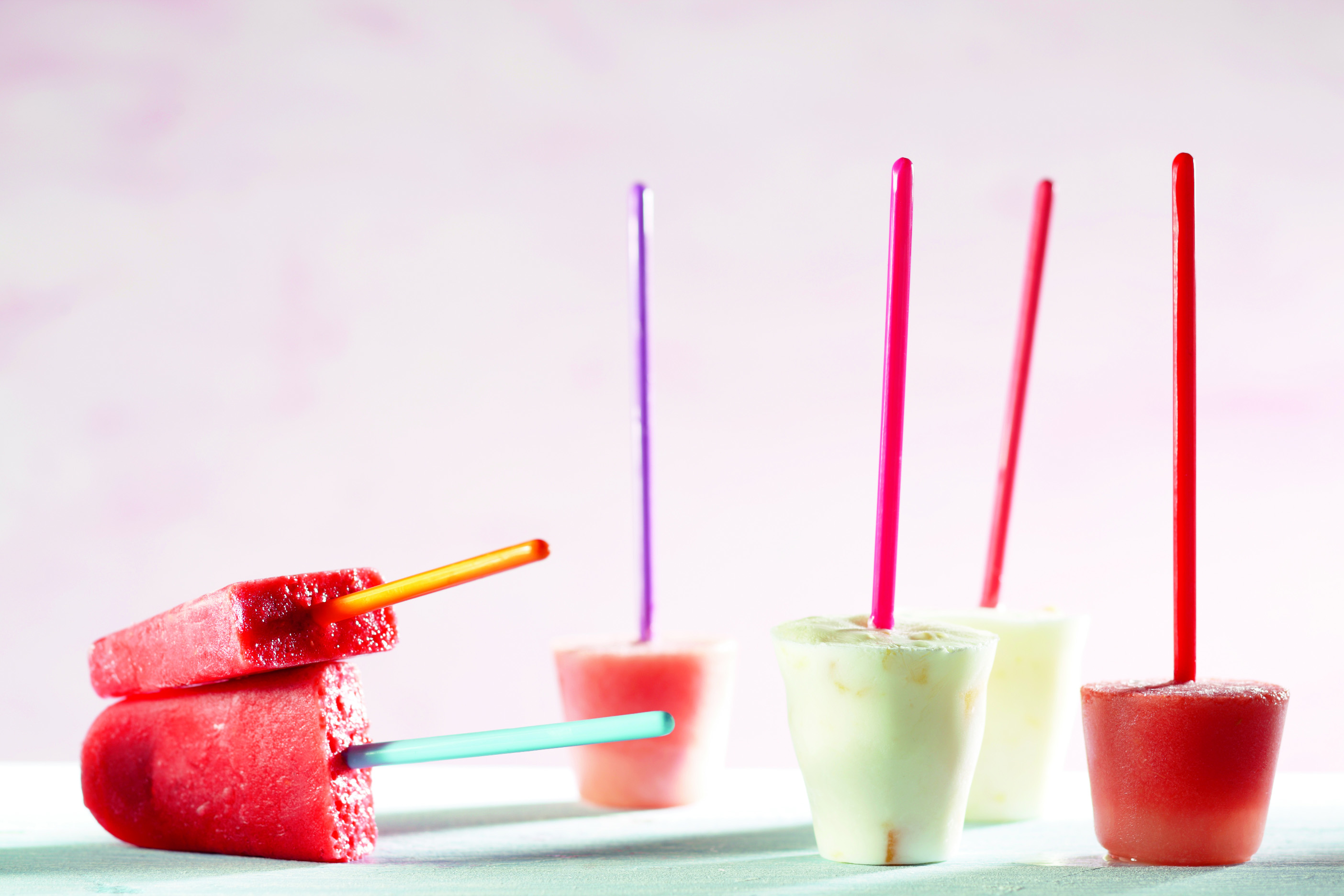 Fruityoghurt op een stokje