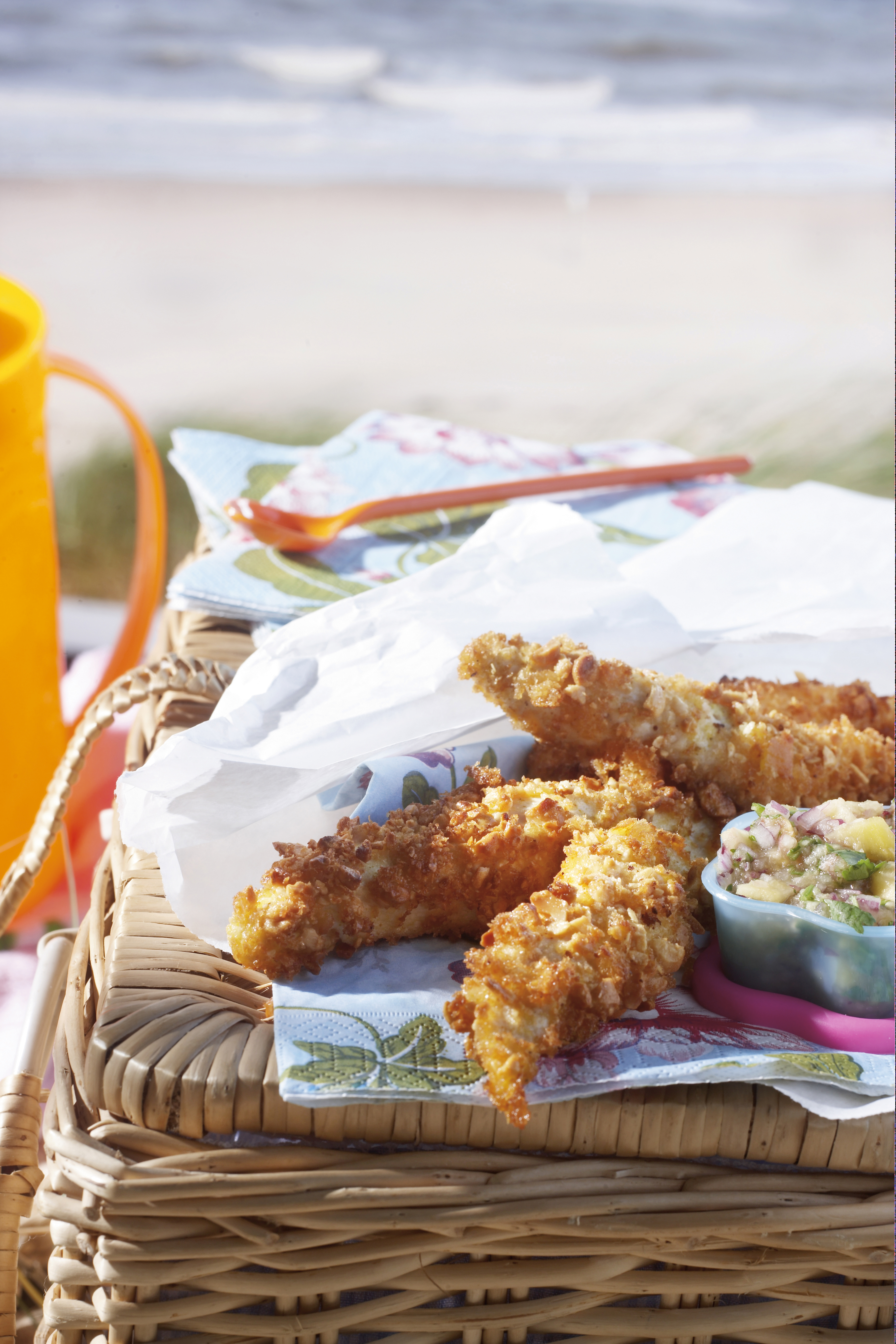 Krokante kipfingers met nectarinesalsa