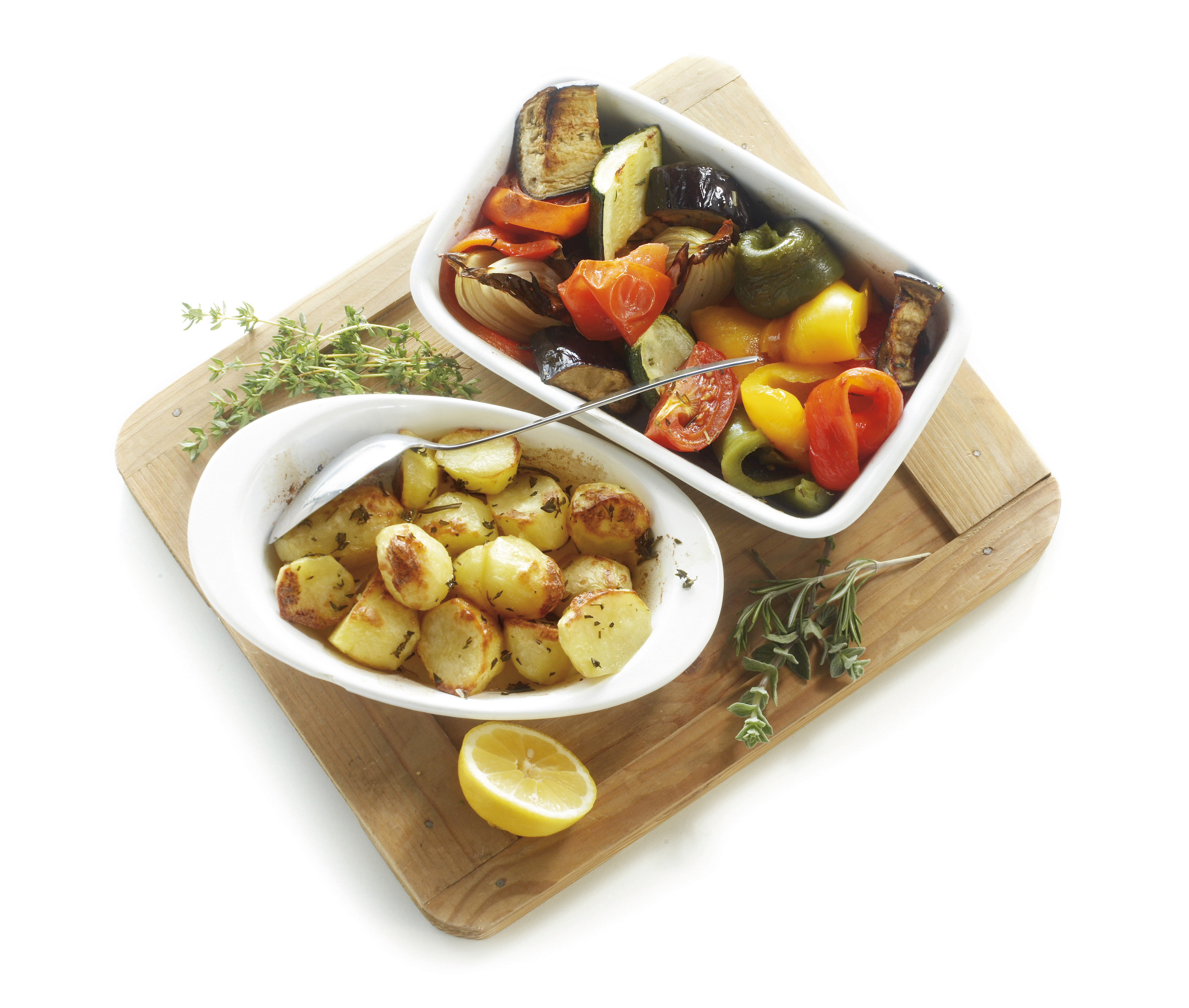 Lenteratatouille met rozemarijnaardappels