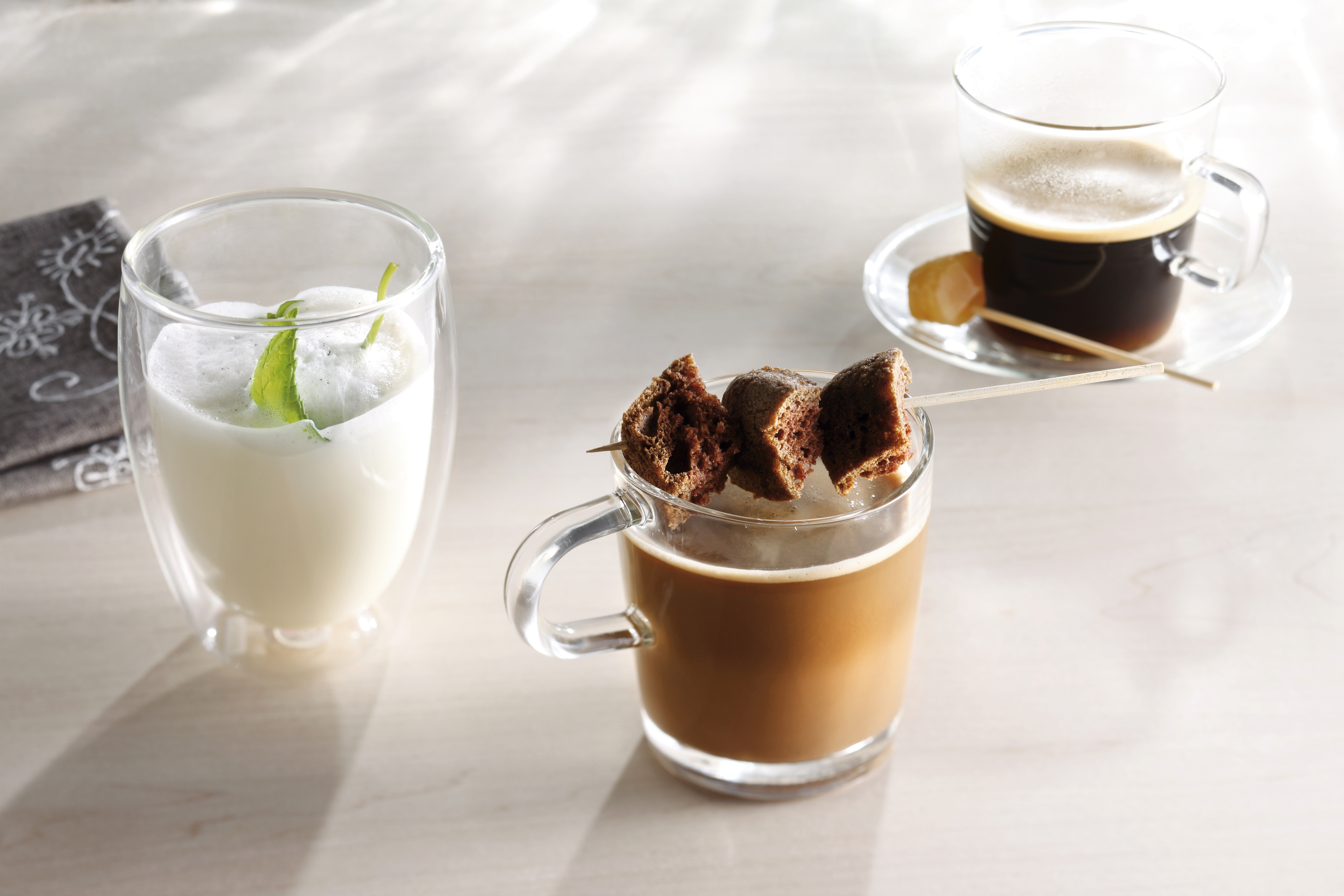 Kruidige koffie met kardemom en sinaasappel