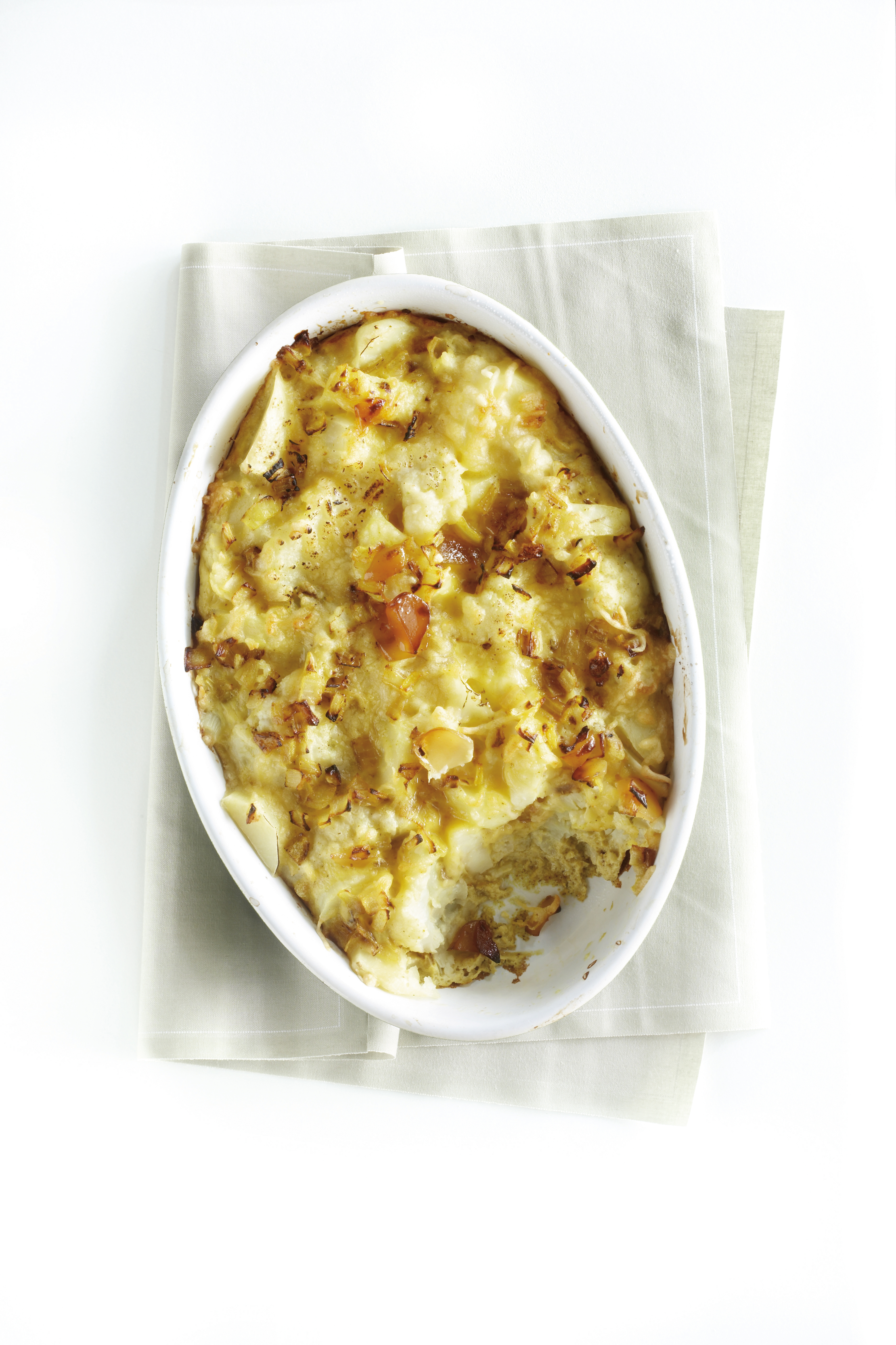 Bloemkool- en aardappelovenschotel