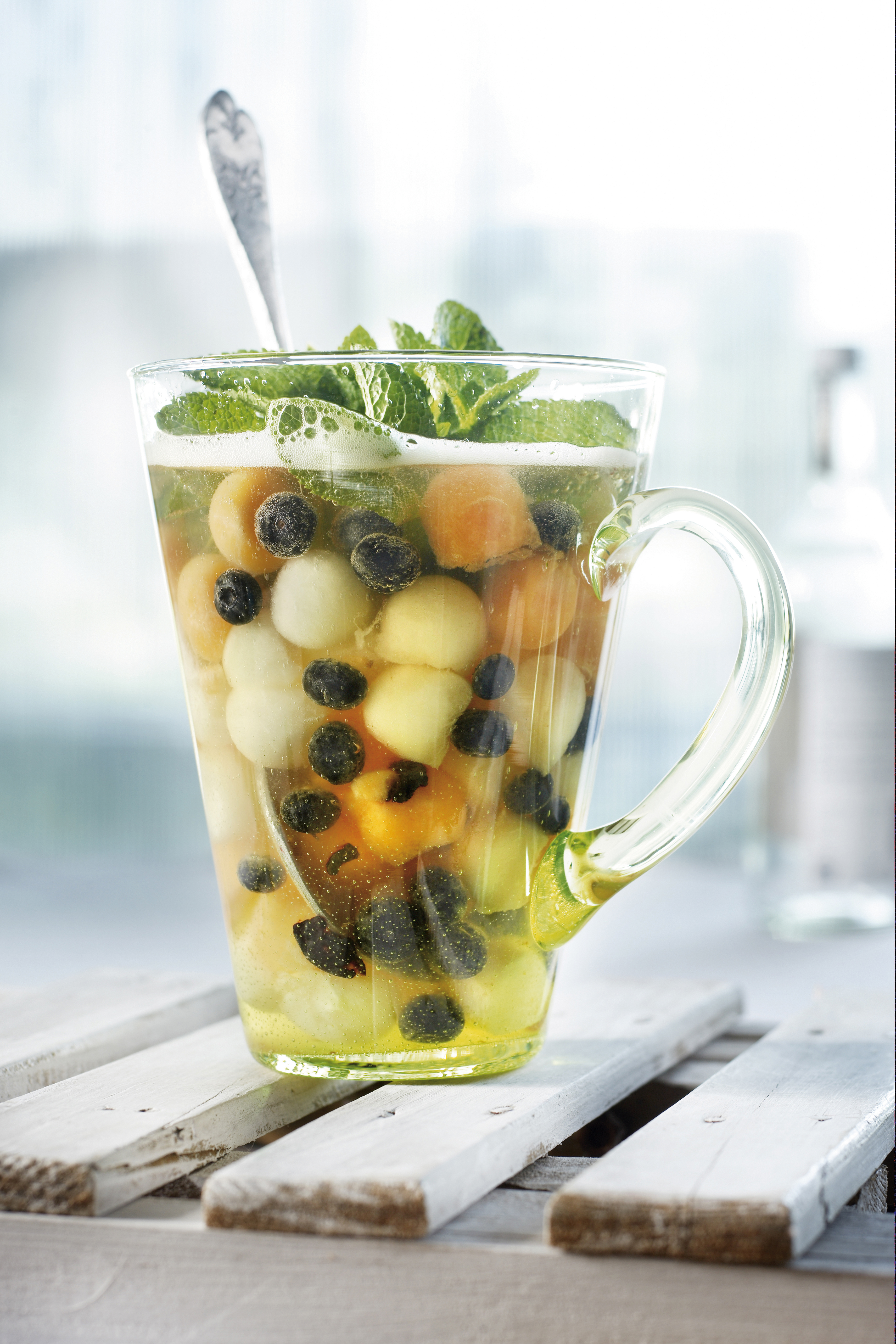 Meloenbowl met blauwe bessen