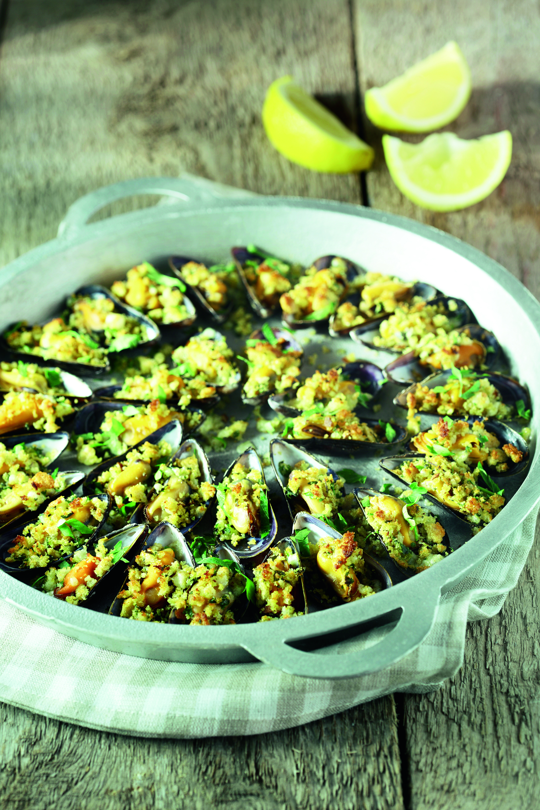 Knapperig gegratineerde mosselen