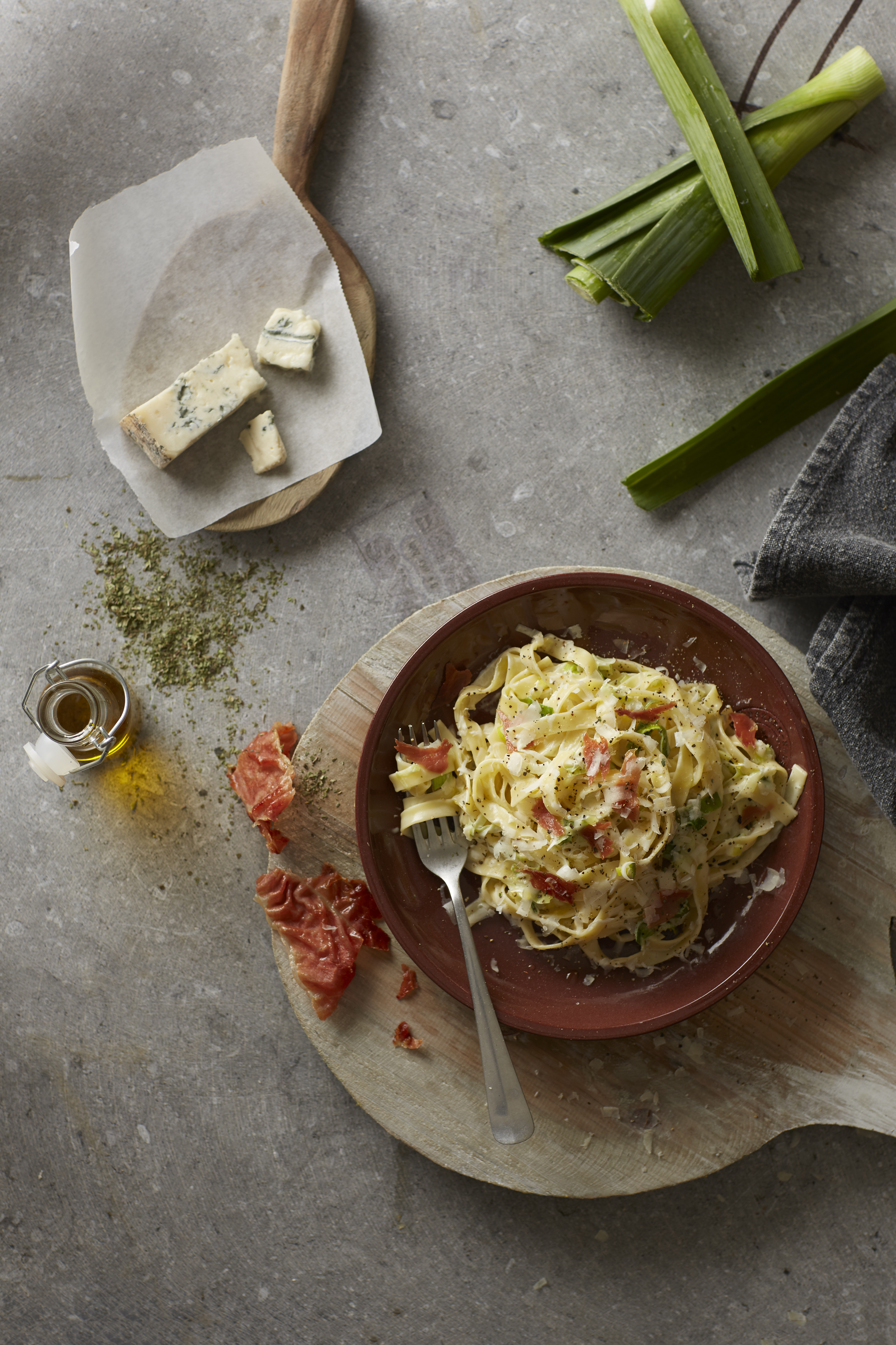 Tagliatelle met prei en parmaham