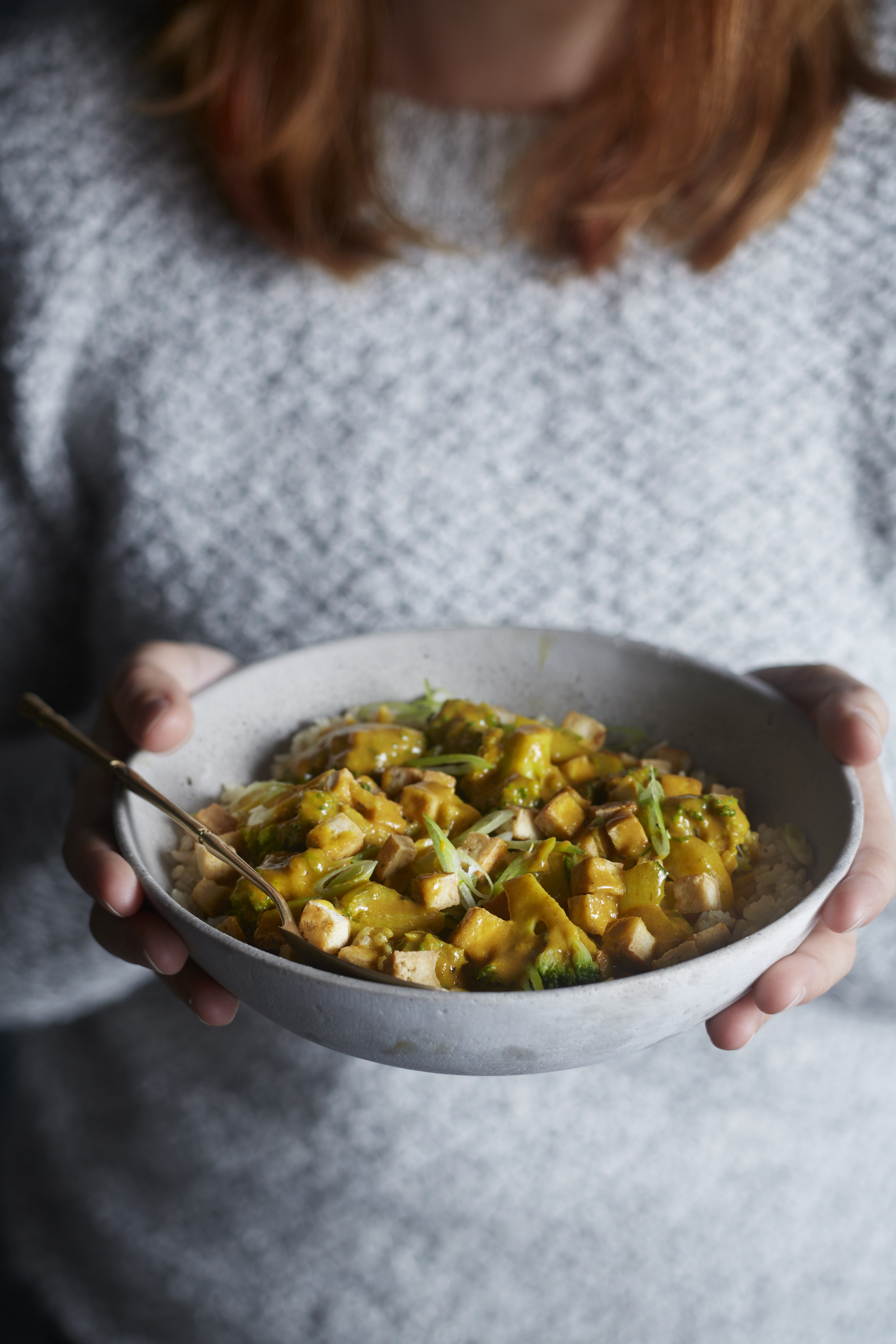 Curry met paksoi en knapperige tofu