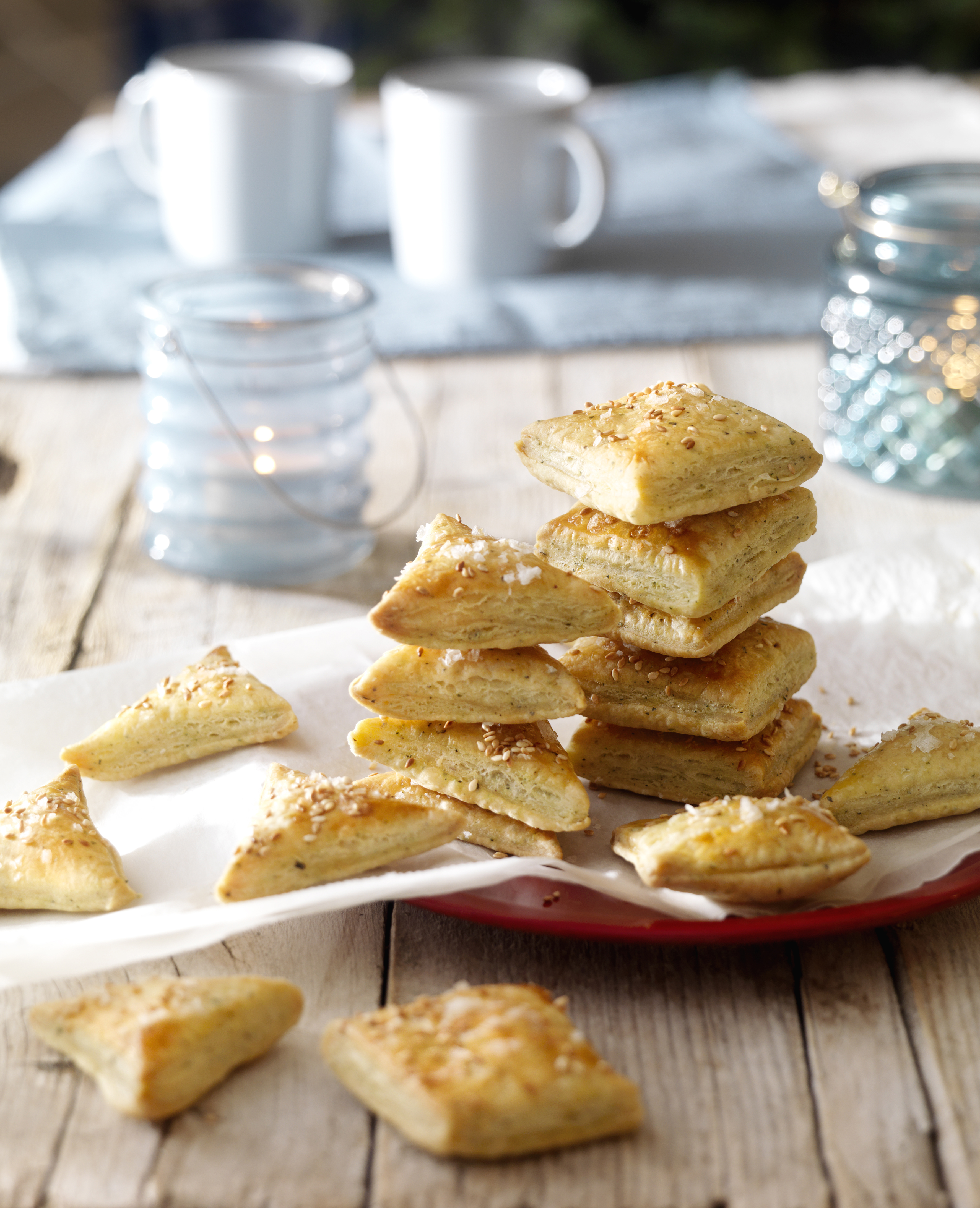 Zoute biscuits met sesam en oregano